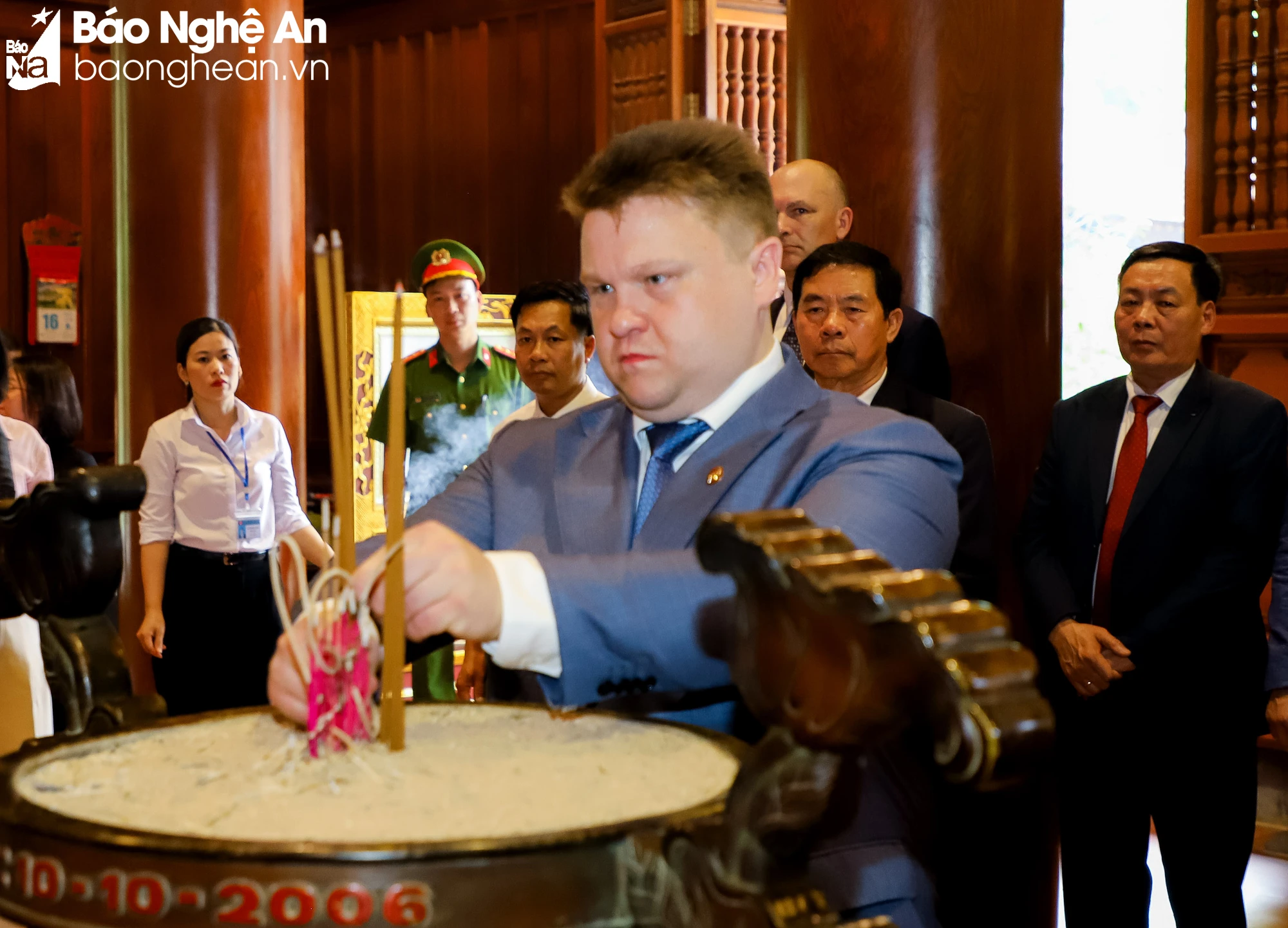 bna-img-8197-6910.jpg.webp