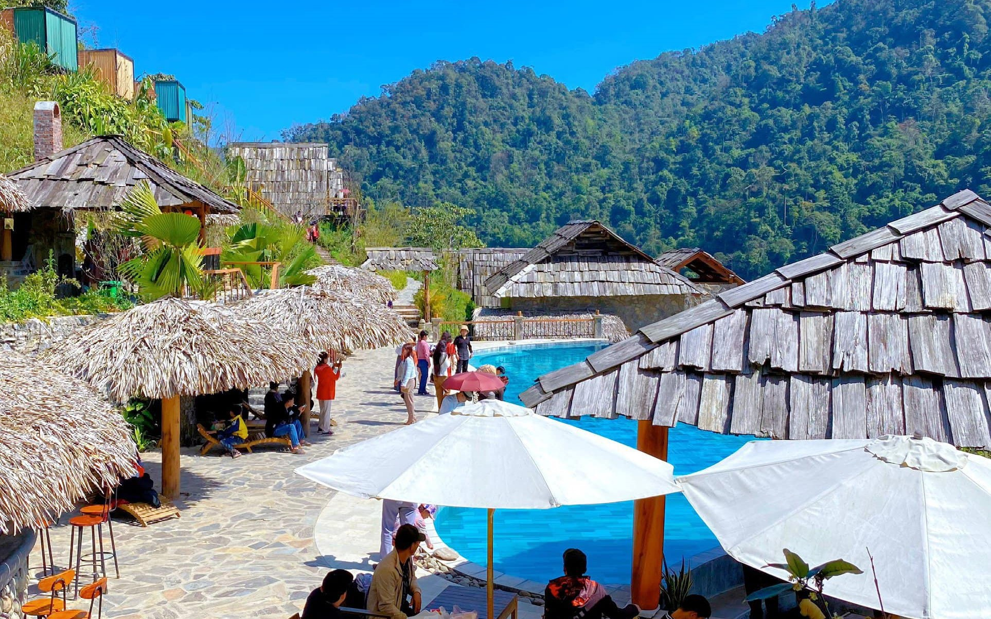 Giải pháp tăng cường kết nối các điểm đến du lịch khu vực Tây Nghệ An