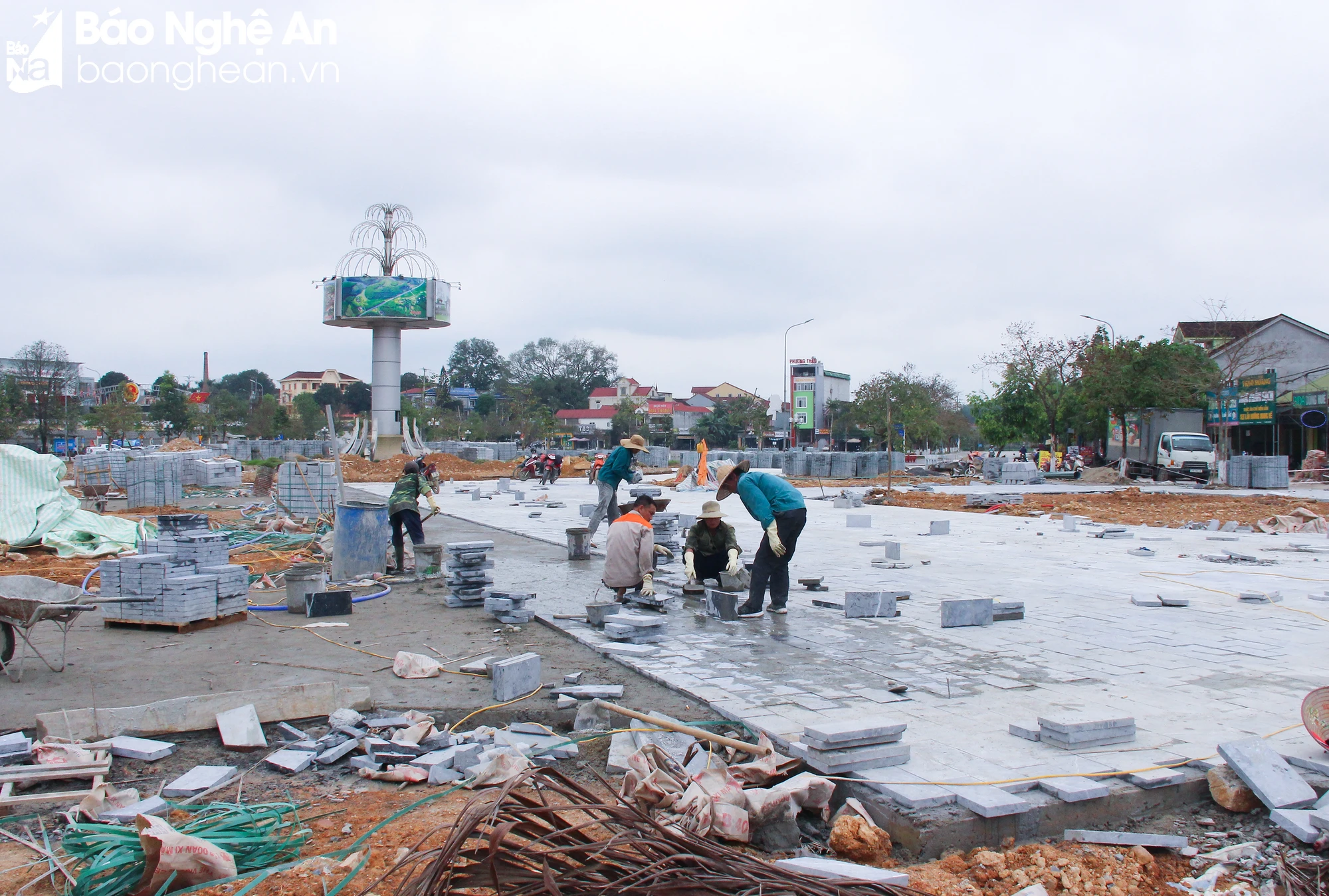 bna-huyen-thang-chuong-dang-tap-trung-nang-cap-chinh-trang-2-ho-trung-tam-thi-tran-anh-bai-thi-tran-mai-hoa-1478.jpg.webp