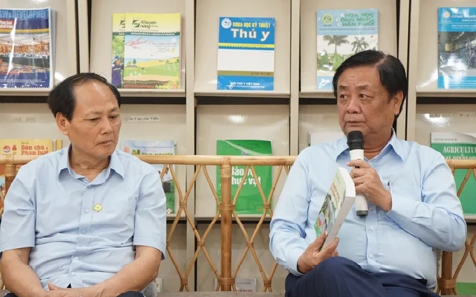 Bộ trưởng Lê Minh Hoan: 'Cần một cuộc cách mạng về sách cho nông thôn'