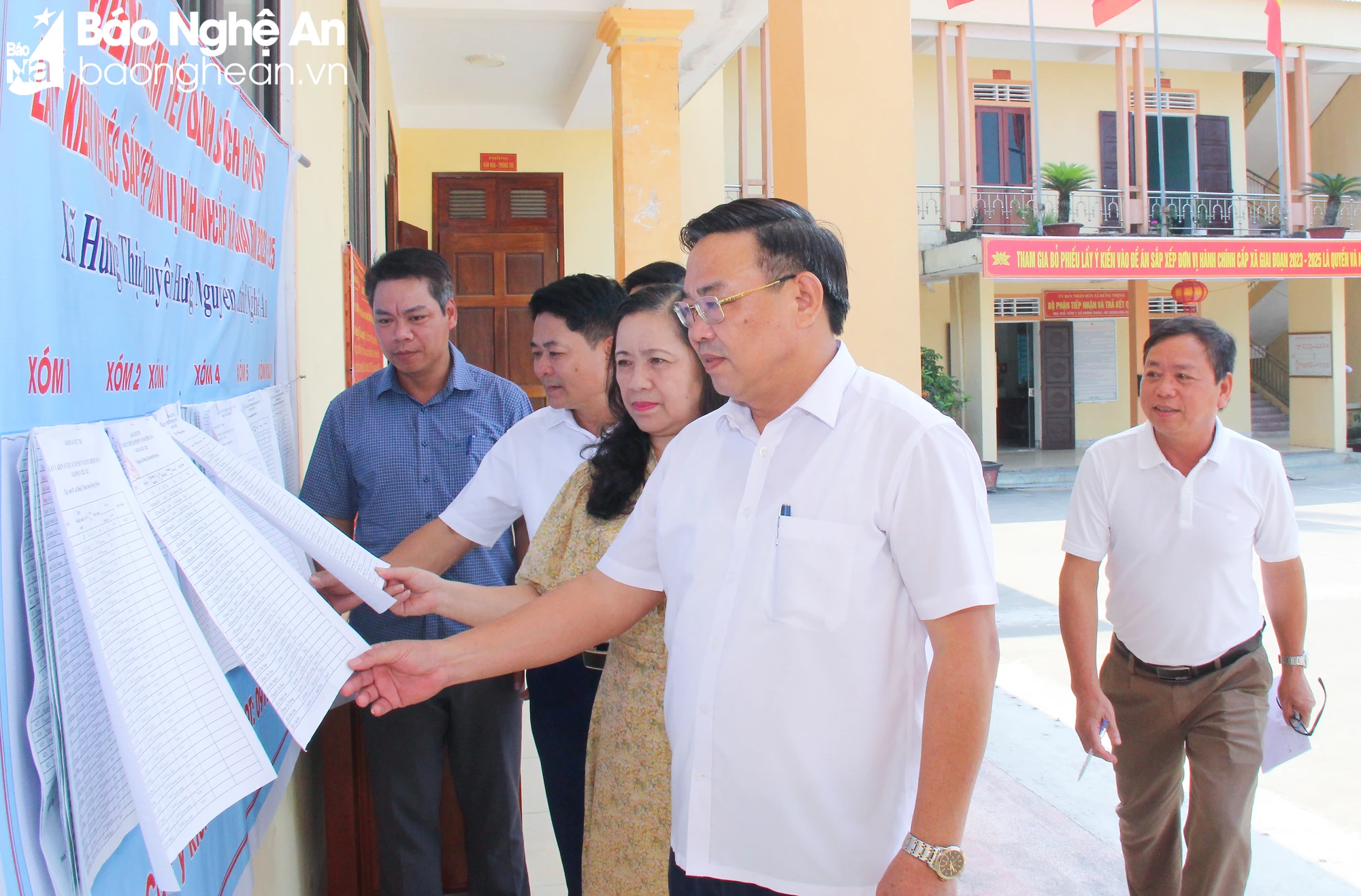 bna-mh-cac-thanh-vien-ban-chi-dao-8433.jpg.webp