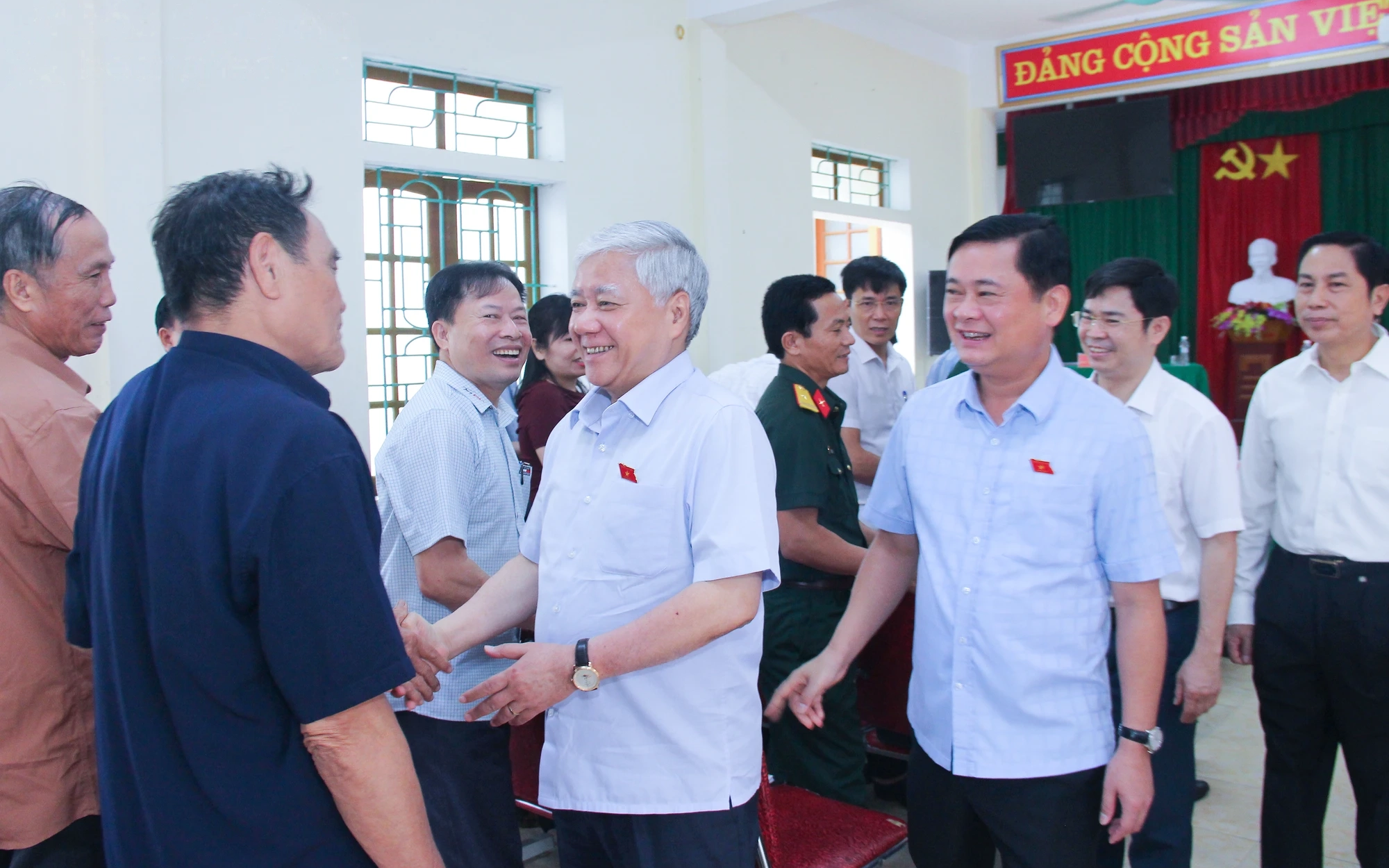 Các Đại biểu Quốc hội đoàn Nghệ An tiếp xúc cử tri huyện Thanh Chương