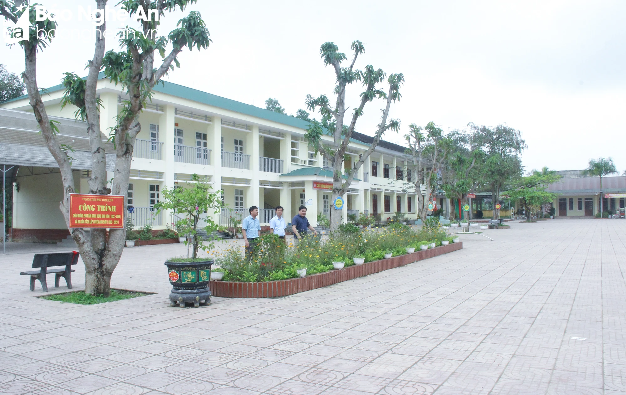 bna-truong-th-thach-thijpg-825.jpg.webp