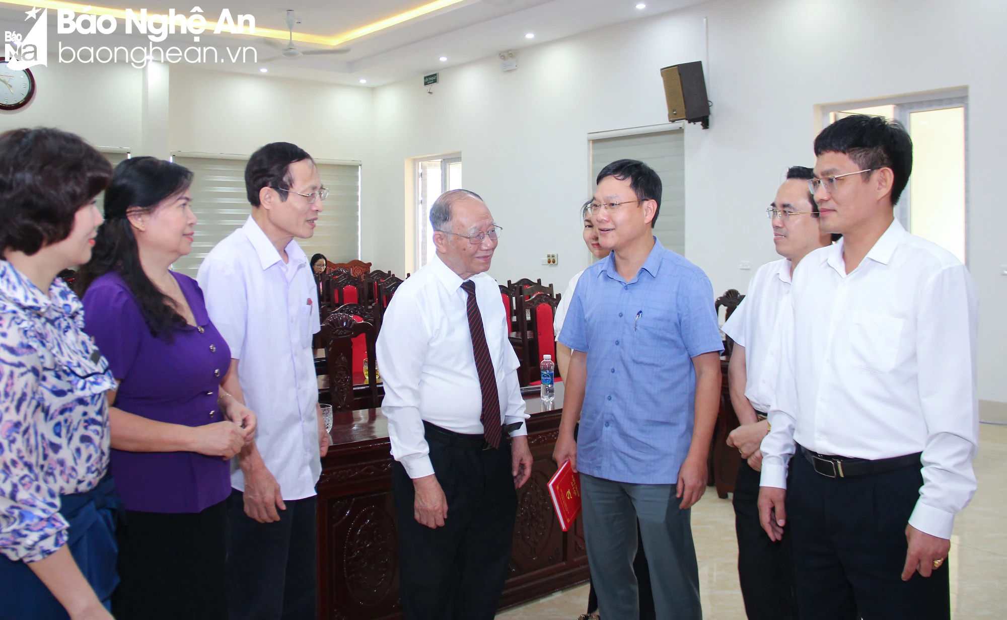 bna-mh22-6687.jpg.webp