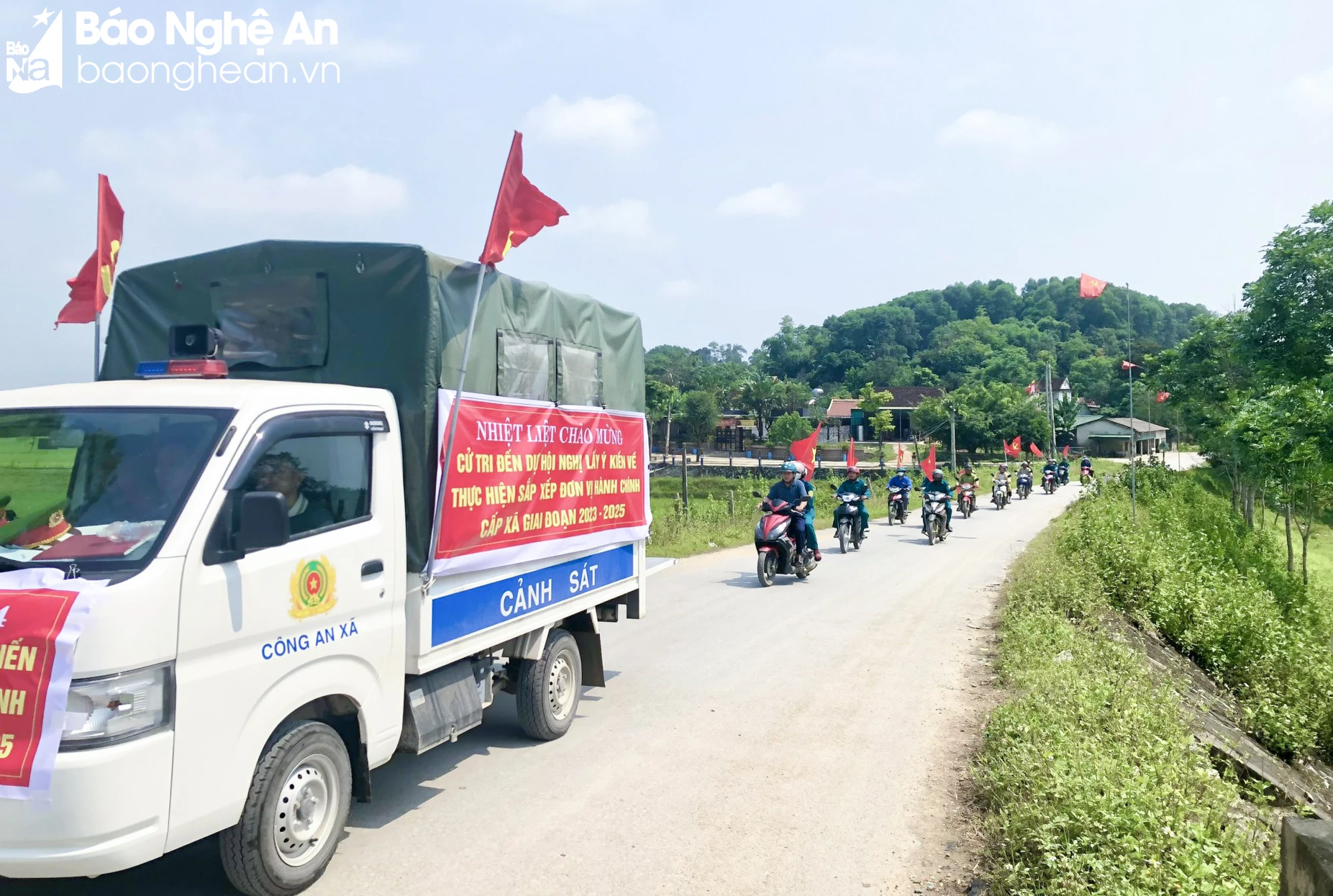 bna-xa-thanh-mai-huyen-thanh-chuong-to-chuc-tuyen-truyen-luu-dong-o-tung-khu-dan-cu-anh-mai-hoa-7533.jpg.webp