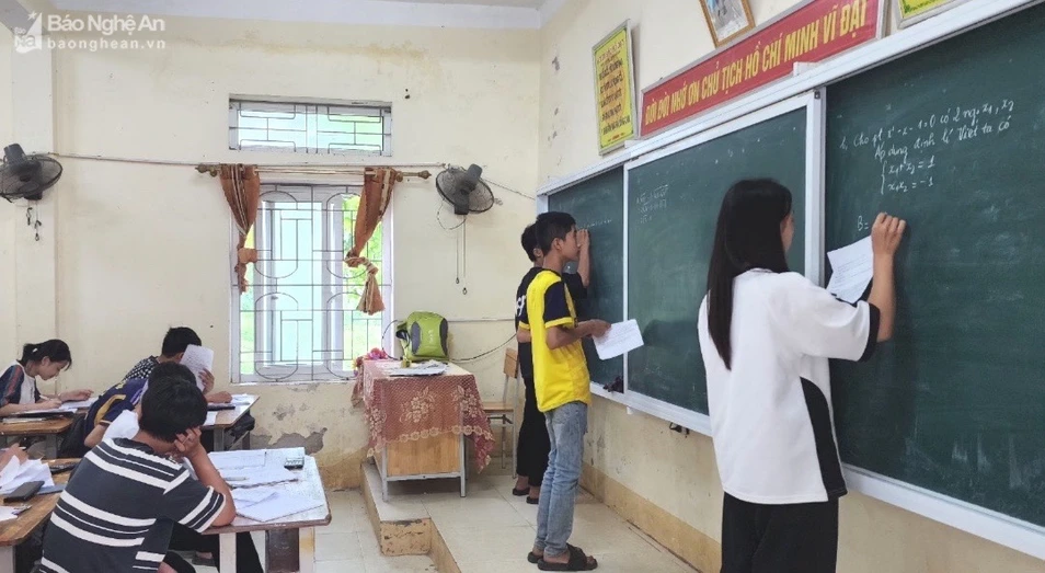 gio-hoc-cua-hoc-sinh-lop-9c-truong-thcs-nghi-quang-nghi-loc-7731.jpg.webp