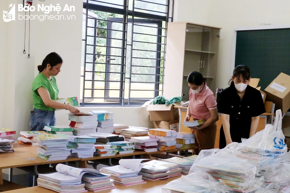 bna-cung-ung-sach-giao-khoa-5726.jpg.webp