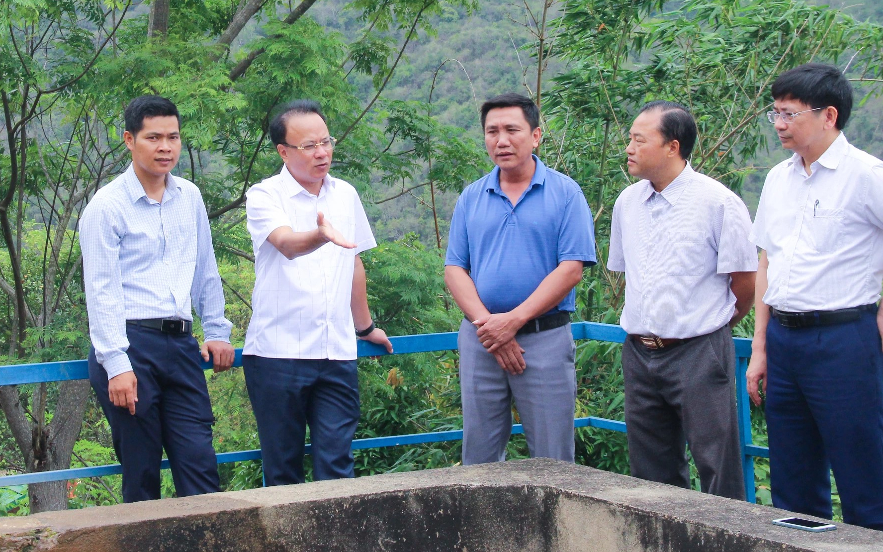 Huyện Kỳ Sơn kiến nghị các cấp tháo gỡ khó khăn, vướng mắc, tạo điều kiện để địa phương phát triển