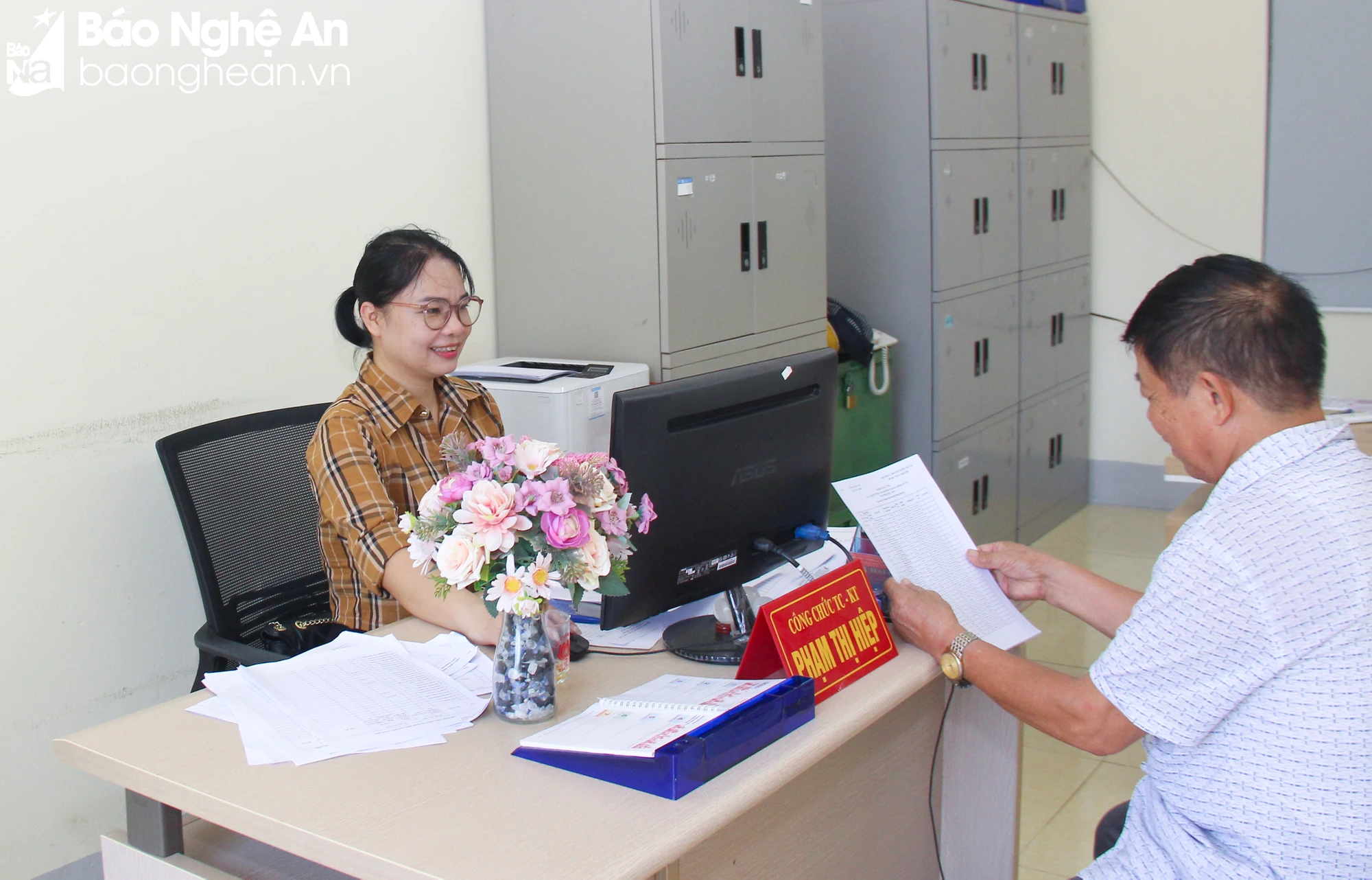 bna-cb1-9310.jpg.webp