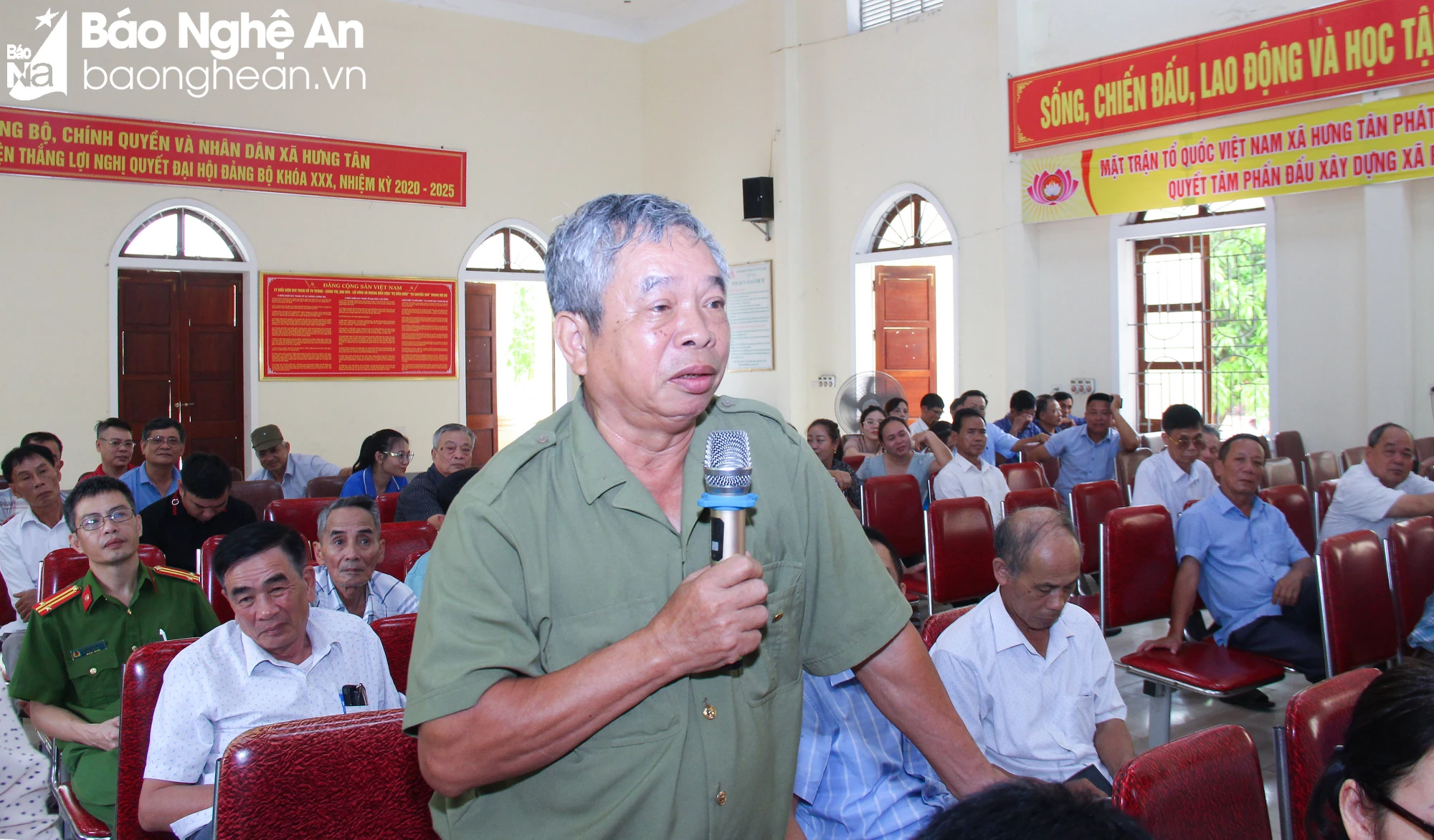 bna-cu-tri-nguyen-dinh-hung-xa-hung-tan-huyen-hung-nguyen-ban-khoan-lien-quan-den-huy-dong-suc-dan-xay-dung-nong-thon-moi-o-xa-moi-sau-sap-nhap-anh-mai-hoa-791.jpg.webp