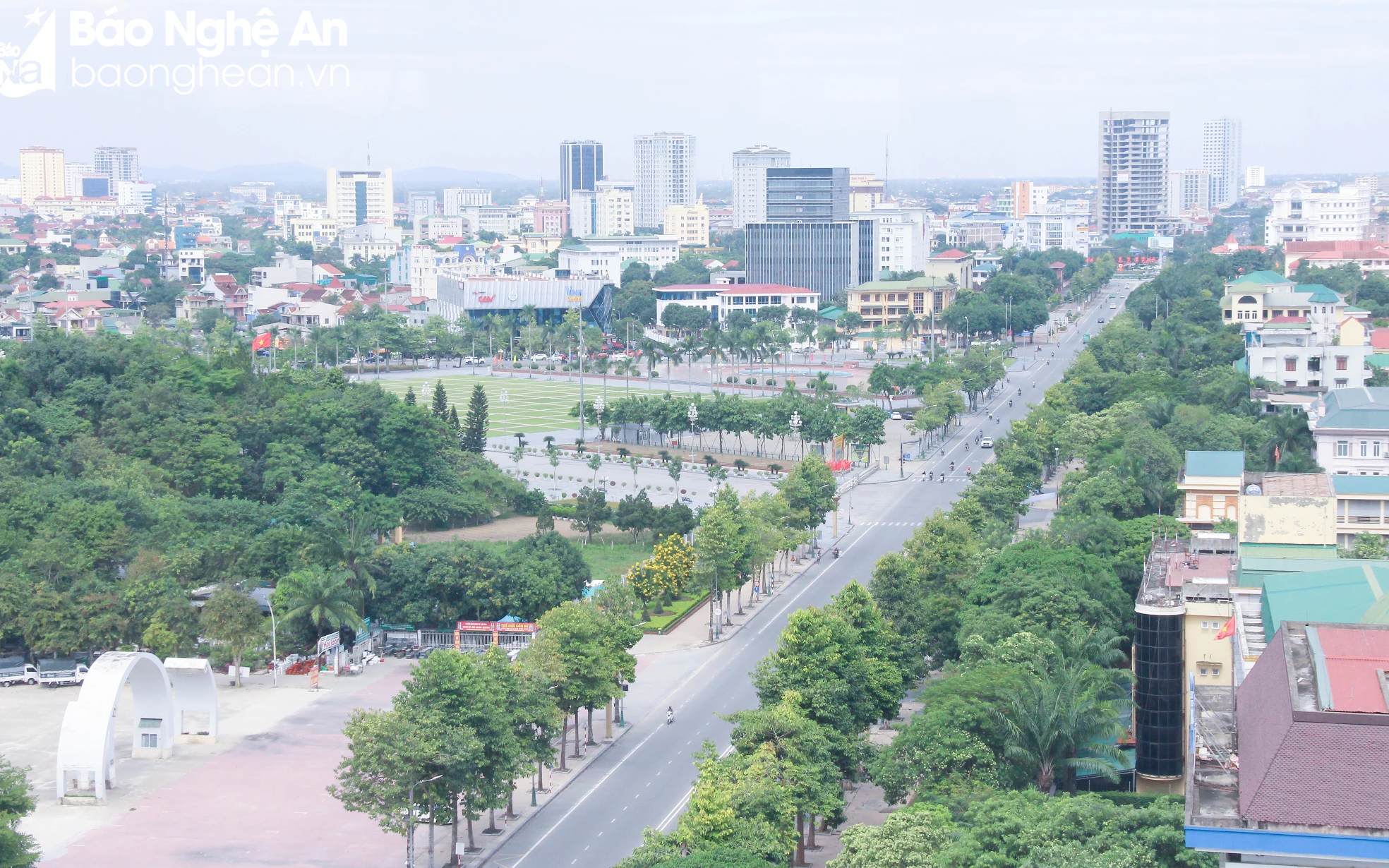 Ủy ban nhân dân thành phố Vinh trả lời cử tri Phan Thanh Tân, xóm 5, xã Hưng Chính, thành phố Vinh về bồi thường, giải phóng mặt bằng thực hiện dự án quy hoạch đất ở tại xóm 8, xã Hưng Chính