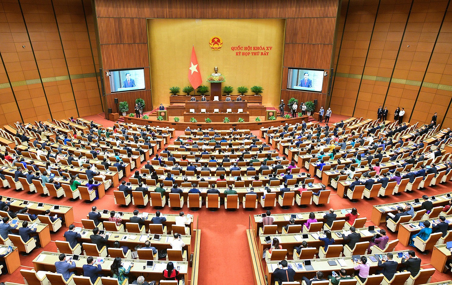 quoc-hoi-khoa-15-2520.jpeg?width=0&s=c-dgmQjPMhJuyf6Wl5G7jA
