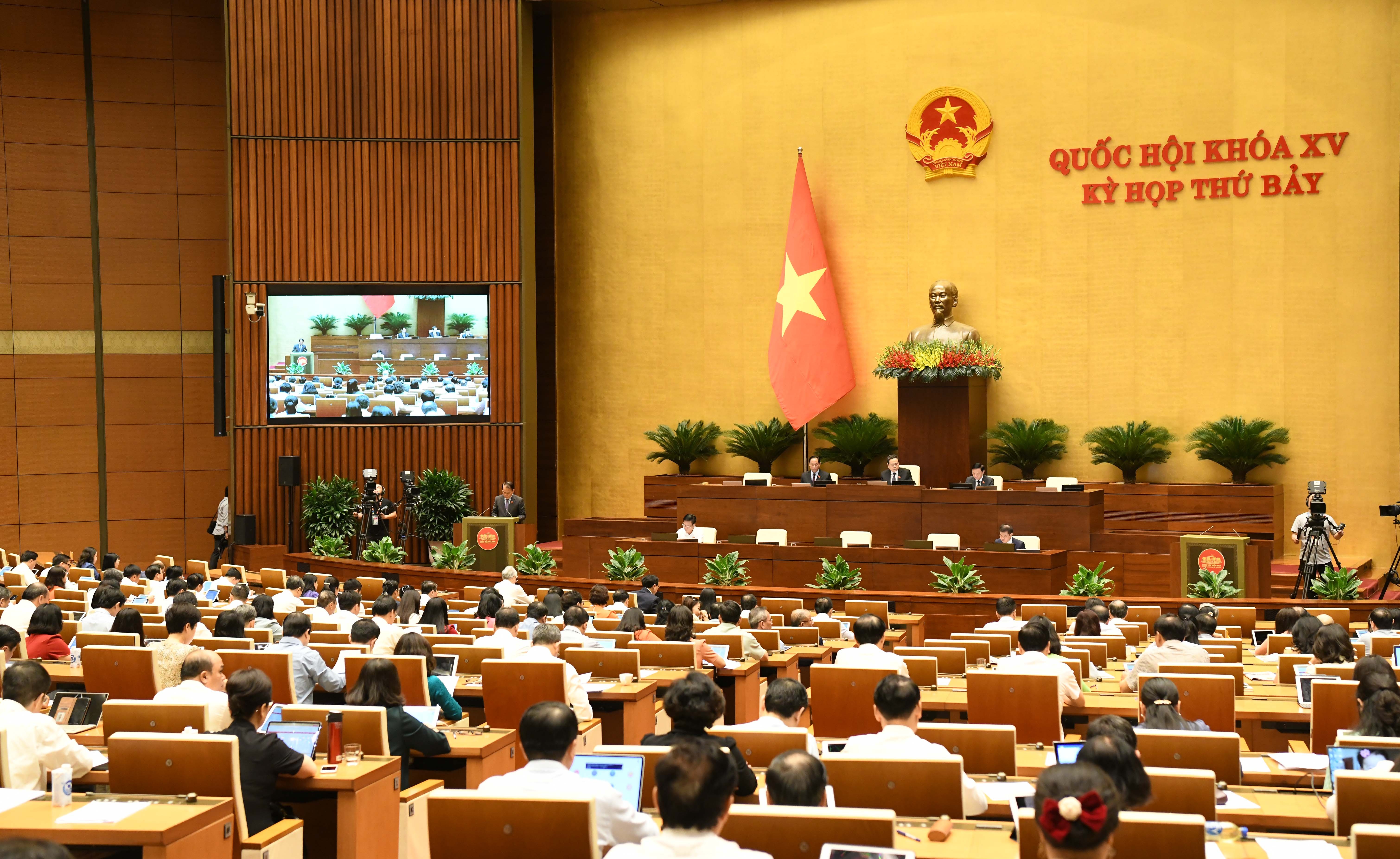 Quang-canh-phien-hop-sang-21-62-1719027584719.JPG