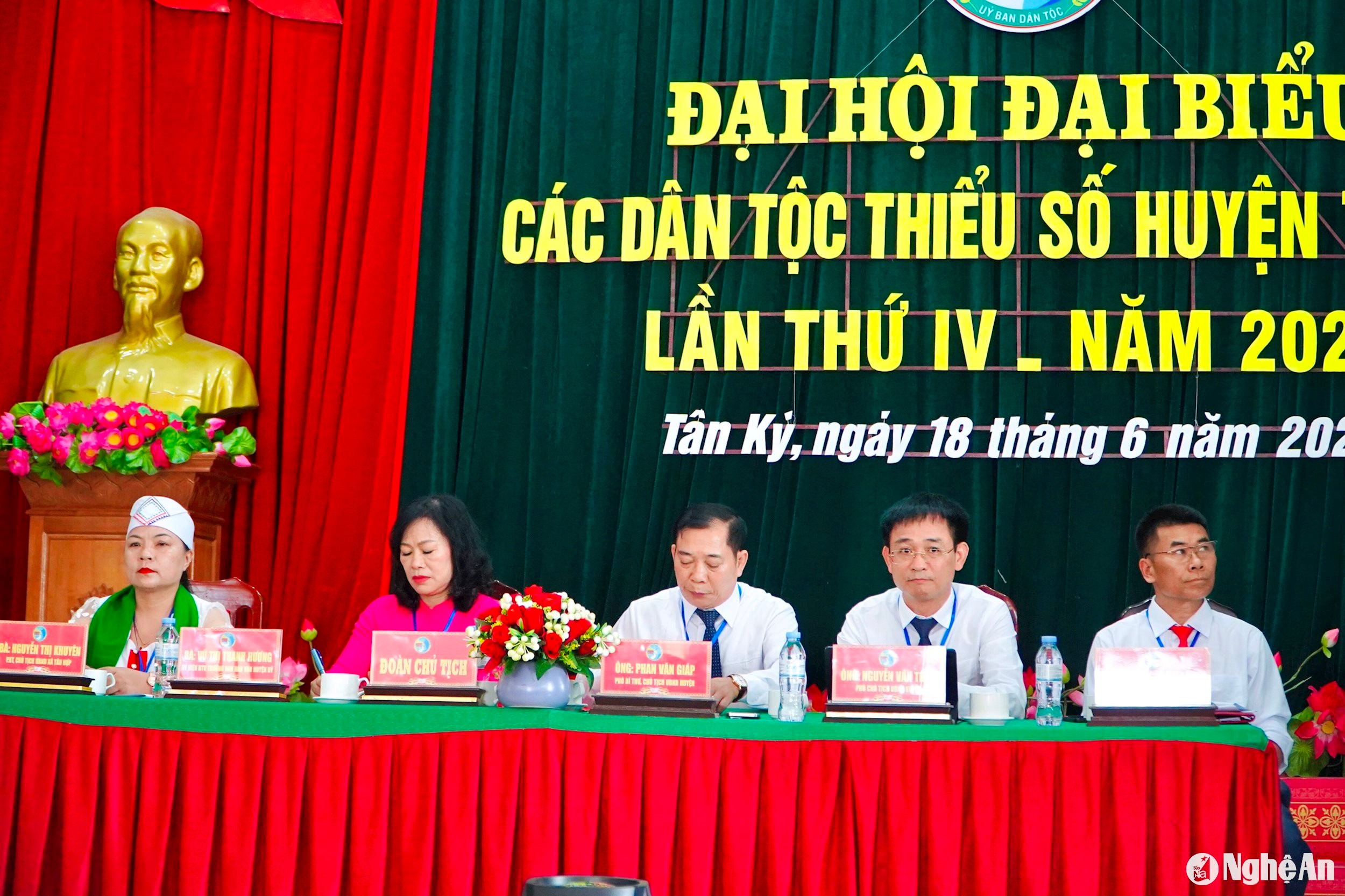 bna_dai-hoi-1.jpg