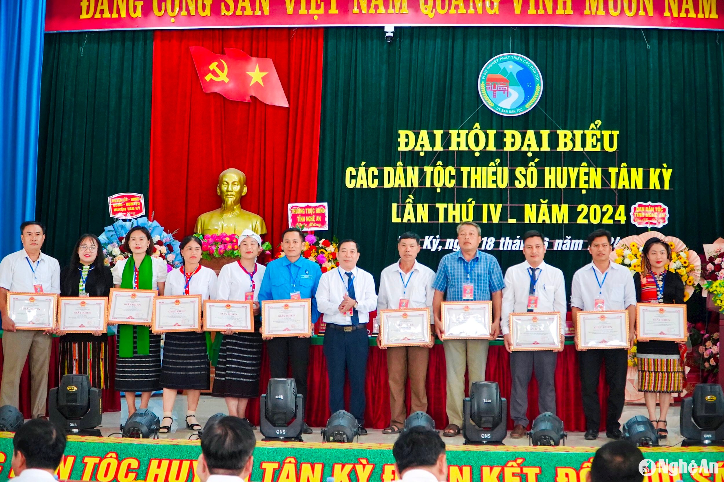 bna_dai-hoi-3.jpg