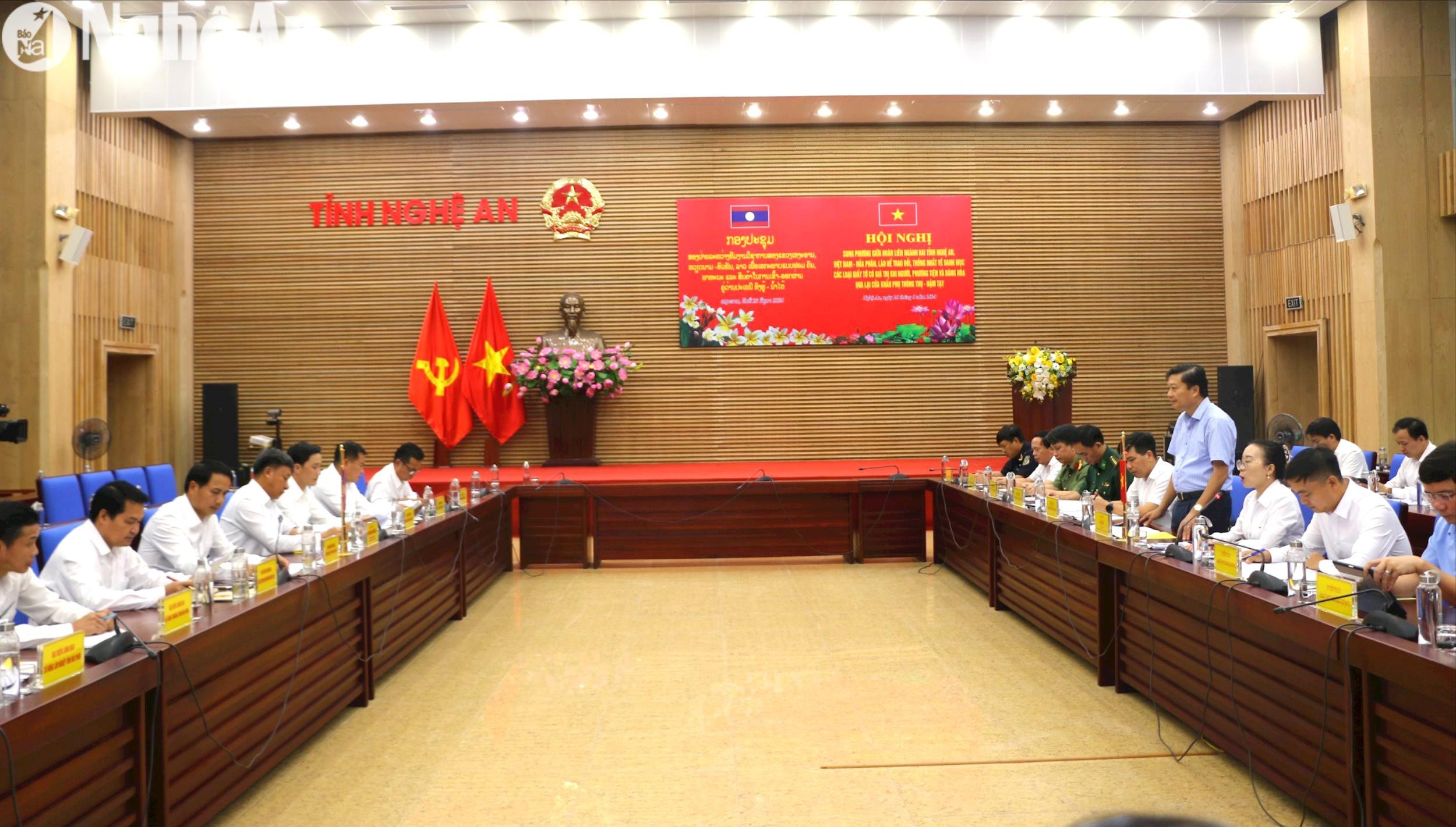 toan-canh-chinh(1).jpg