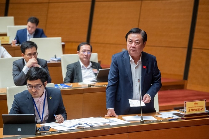 Bộ trưởng Bộ NN-PTNT sẽ tham gia trả lời chất vấn lĩnh vực tài nguyên, môi trường và lĩnh vực công thương. Ảnh: Quốc hội.
