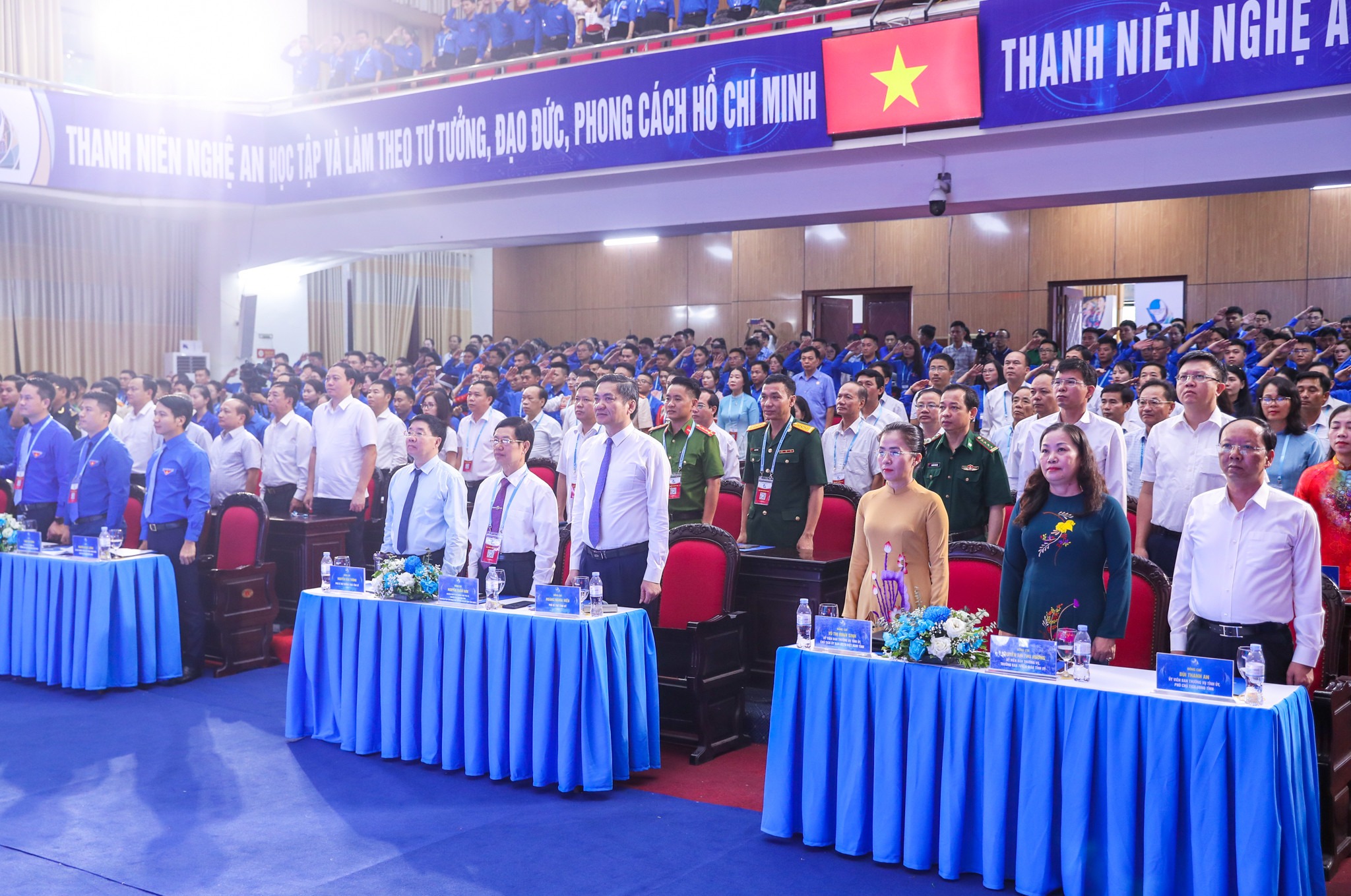 bna_duc-anh-7279-8b15c4ea131d55d8945cb5034db6d11d.jpg