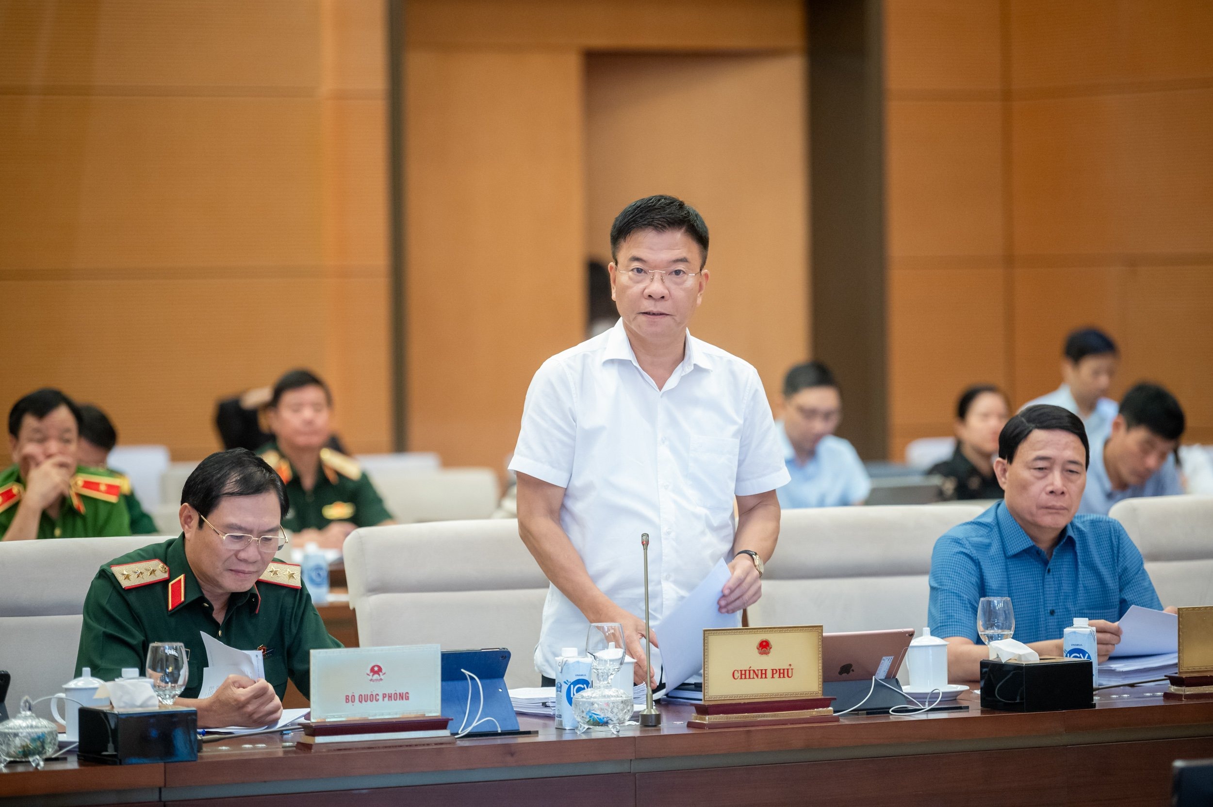 Pho-thu-tuong-Bo-truong-Bo-Tu-ph-1721714047506.jpg