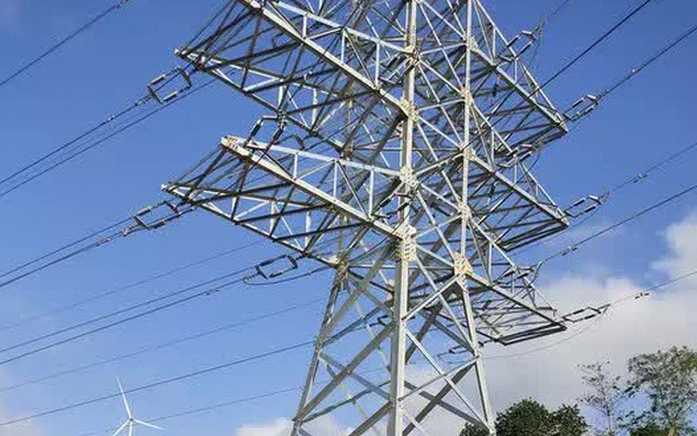 Sở Công thương trả lời cử tri xã Xá Lượng, huyện Tương Dương về việc đầu tư xây dựng thêm các cột điện xương cá dọc Khe Noòng