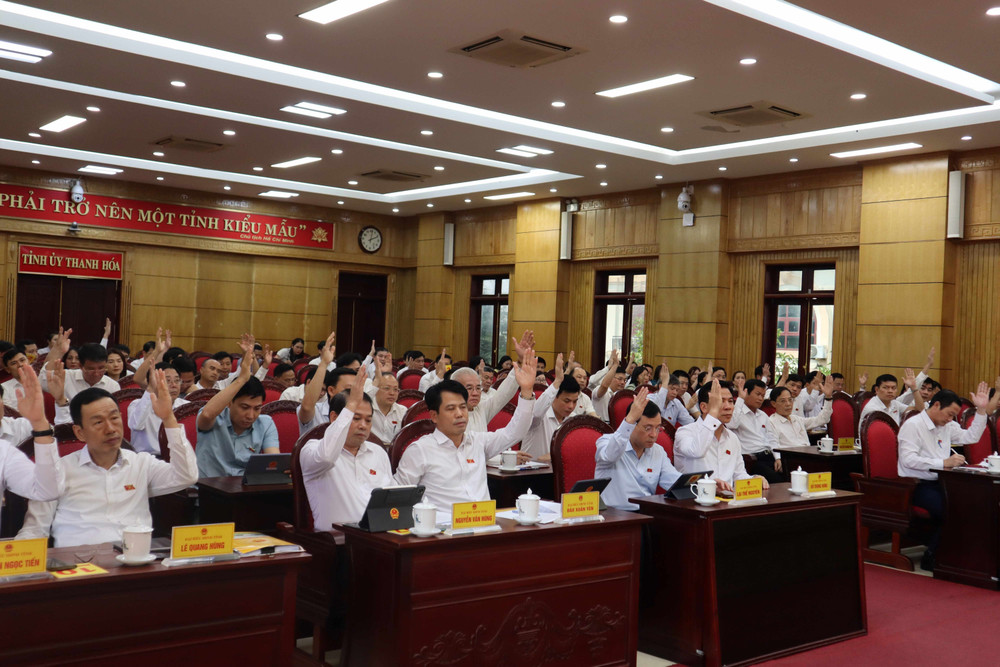 Trao quyền cho Thường trực HĐND giải quyết các vấn đề phát sinh