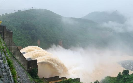 Cử tri xã Tam Thái kiến nghị xem xét phân bổ một phần nguồn thu từ thủy điện