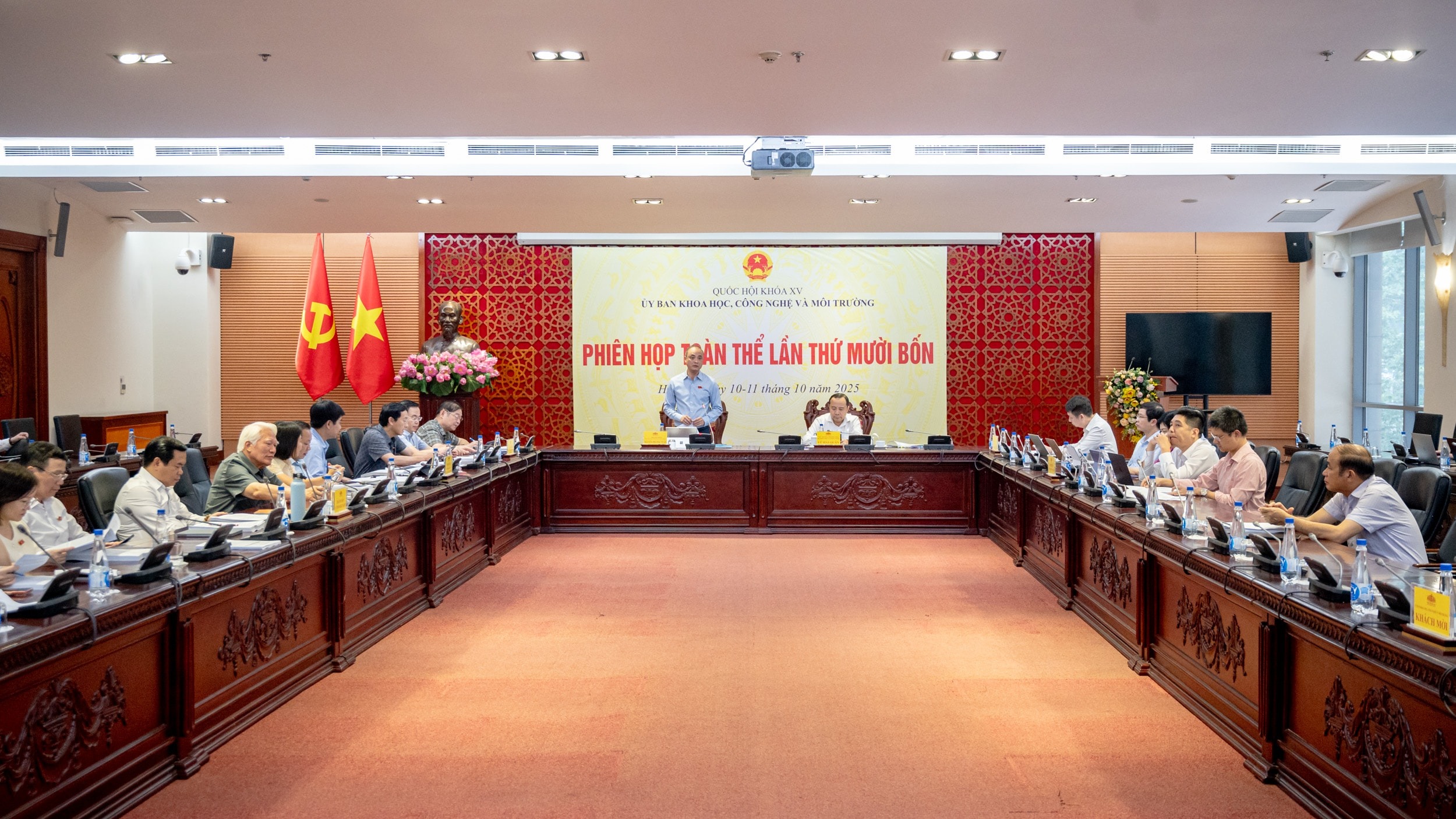 z61_3048-pcn-ub-khcnmt-nguyen-phuong-tuan.jpg