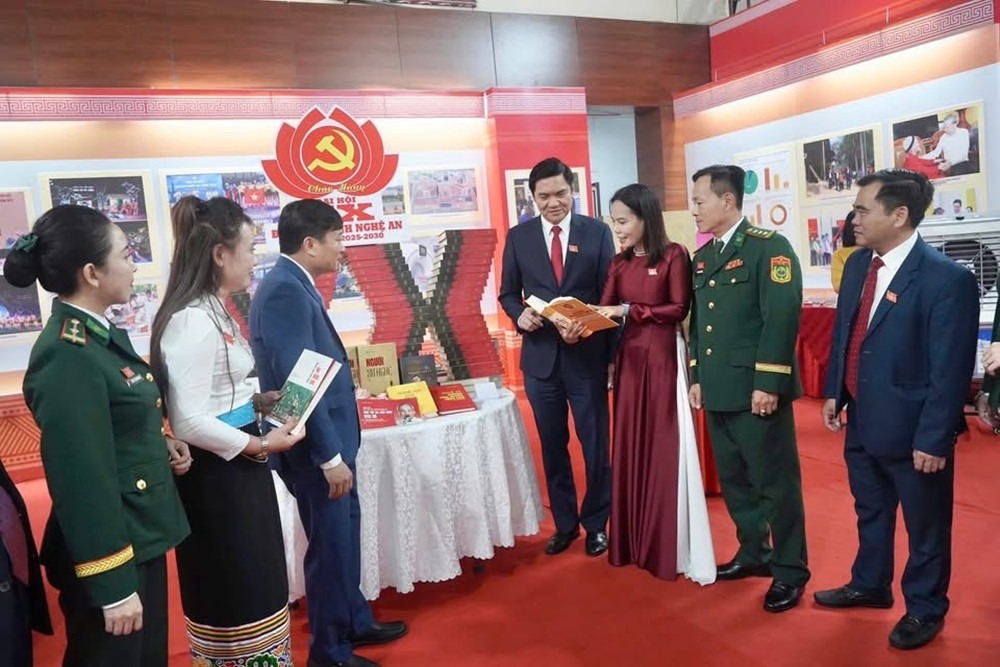 nguoi-xu-nghe-004-1629.jpg?width=0&s=LO8QGHyCxXHx3WKGI5GYXQ