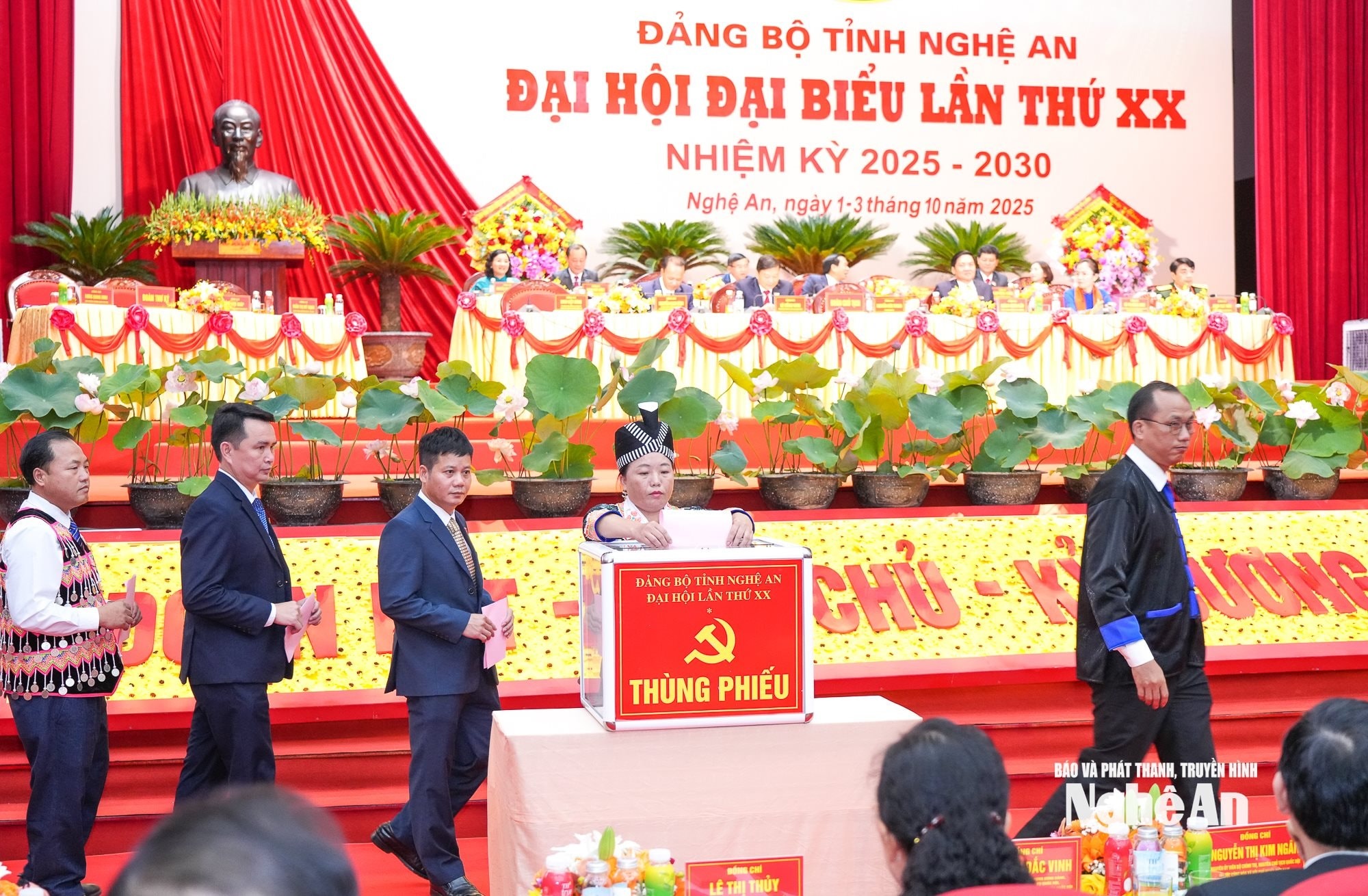 bna_dai-hoi-dang-bo-phieu-3(1).jpg