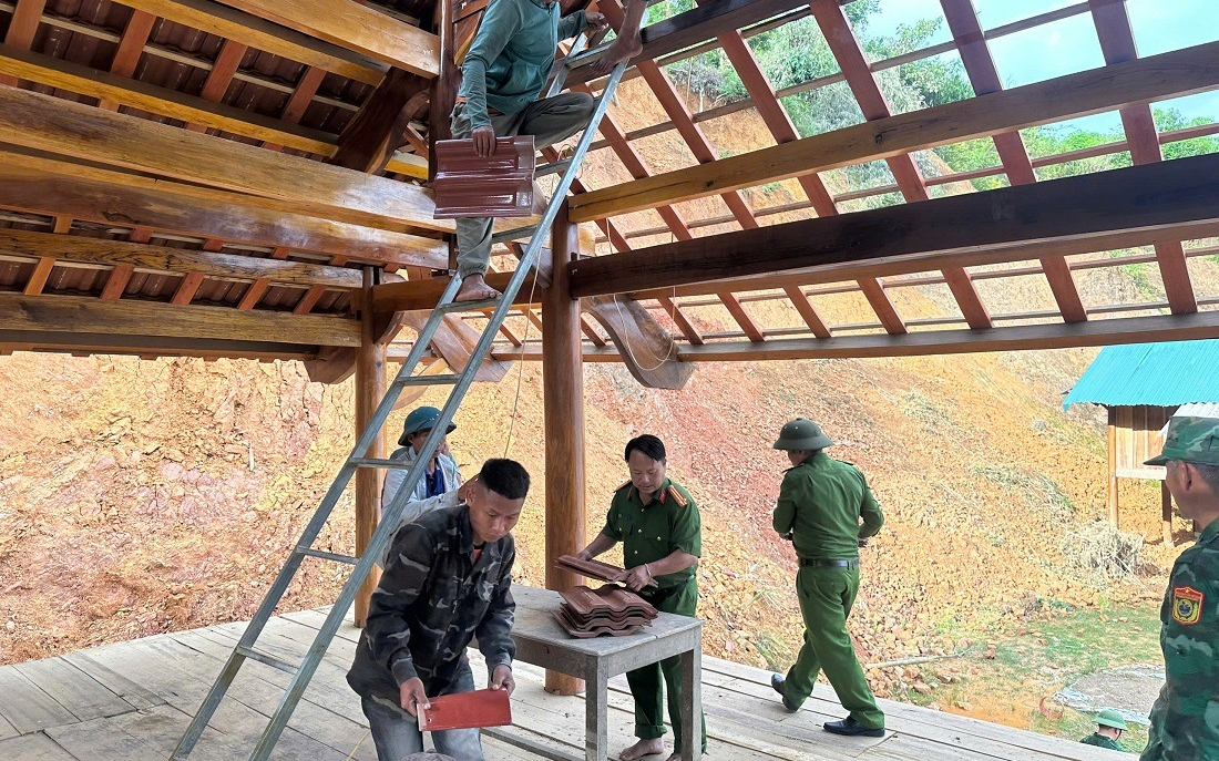 Công an tỉnh Nghệ An trả lời kiến nghị cử tri phường Cửa Lò về việc nâng cao chất lượng đội ngũ công an cấp xã