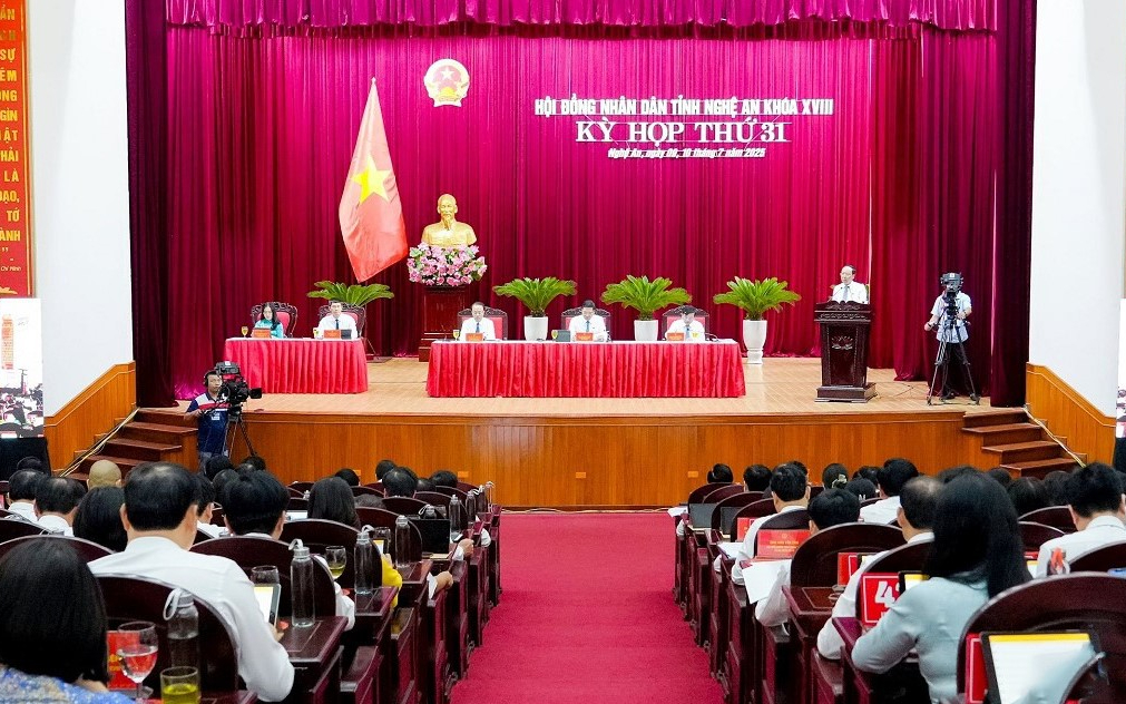 Luật Ban hành văn bản QPPL 2025: Những điểm mới và vai trò trung tâm của HĐND trong mô hình chính quyền địa phương hai cấp