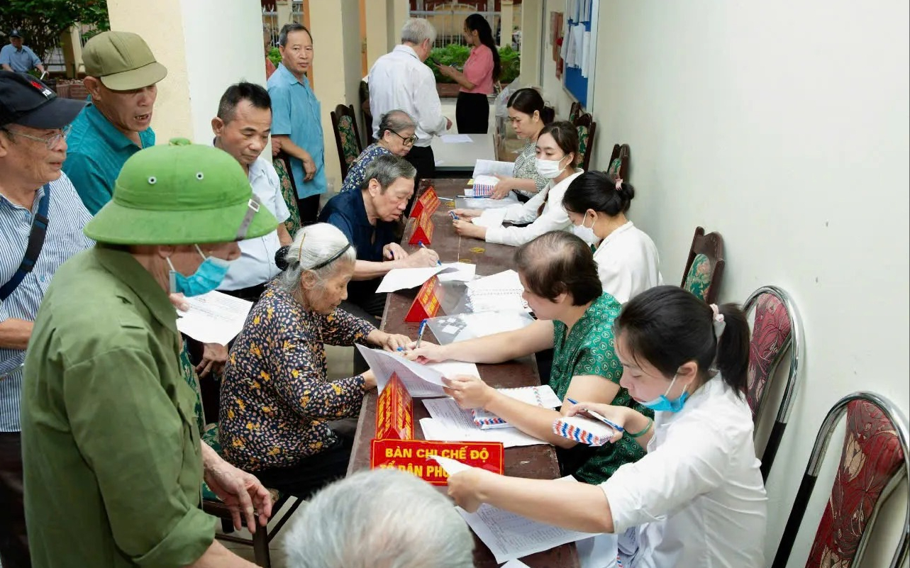 UBND tỉnh Nghệ An trả lời kiến nghị của cử tri xã Mậu Đức về việc hướng dẫn, hỗ trợ giải quyết chế độ người có công với cách mạng