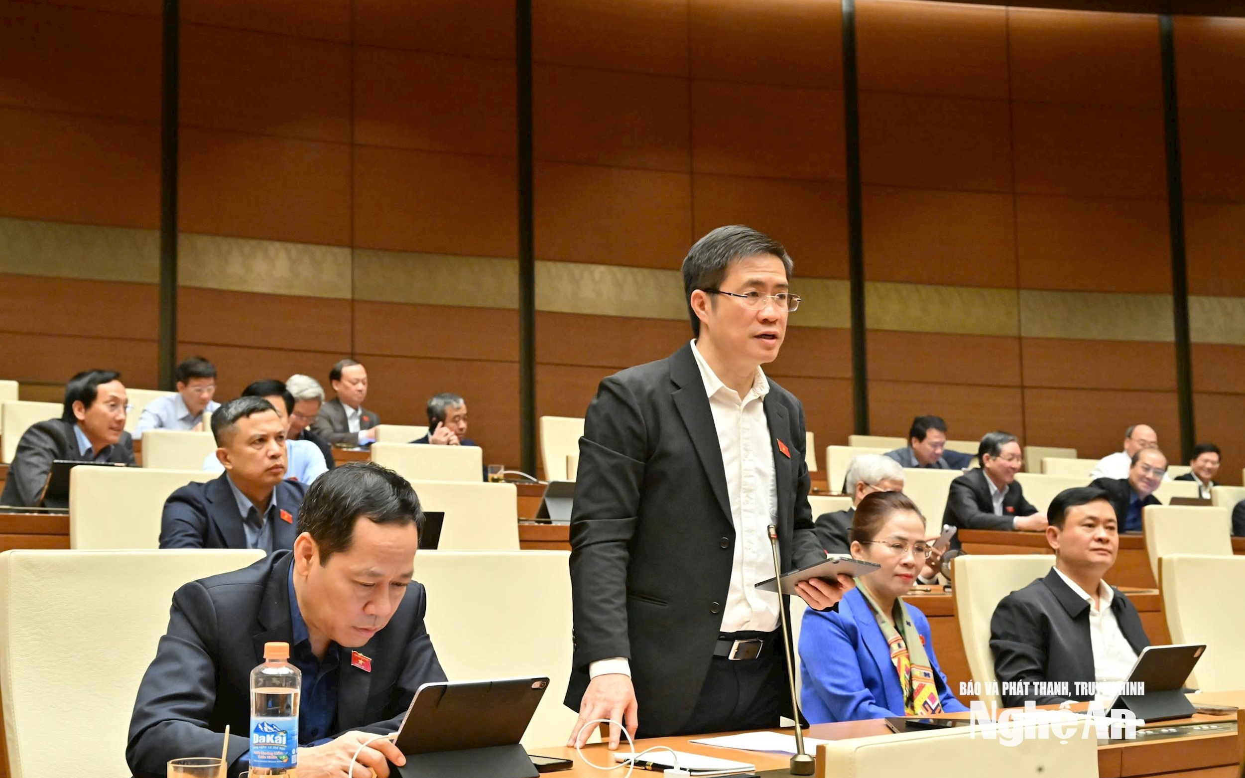 Đại biểu Quốc hội: Cơ quan báo chí phải chịu chi phí sản xuất nhưng không được chia sẻ doanh thu tương xứng