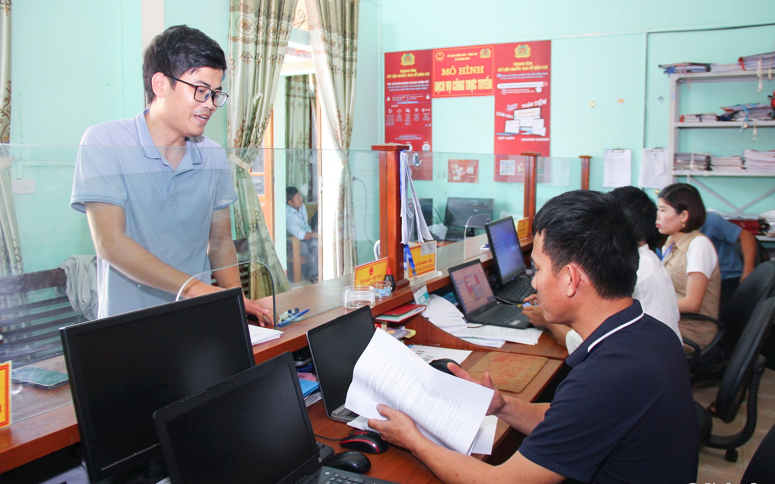 Kết luận của Thường trực HĐND tỉnh về công tác sắp xếp, bố trí cán bộ, công chức; trụ sở, tài sản công và các điều kiện làm việc của chính quyền cấp xã