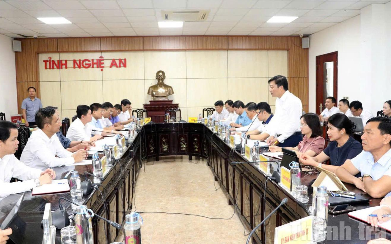 Nghệ An góp ý dự thảo Nghị quyết của UBTVQH: Cần quy chế phối hợp chặt chẽ trong xử lý đơn thư và giám sát