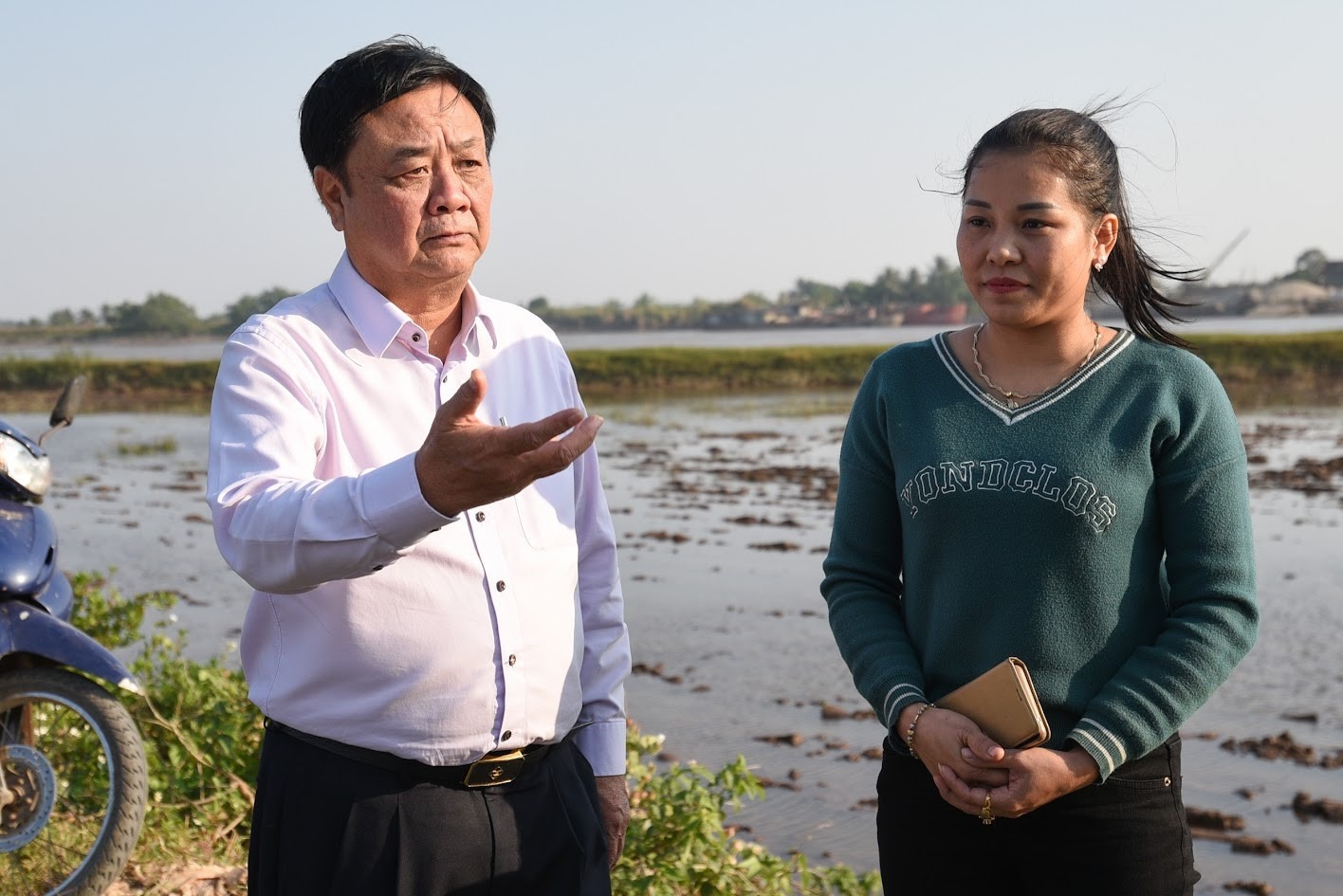 bo-truong-bo-nong-nghiep-va-phat-trien-nong-thon-le-minh-hoan-trao-doi-ve-nang-cao-gia-tri-san-xuat-tren-dien-tich-dat-nong-nghiep.jpg