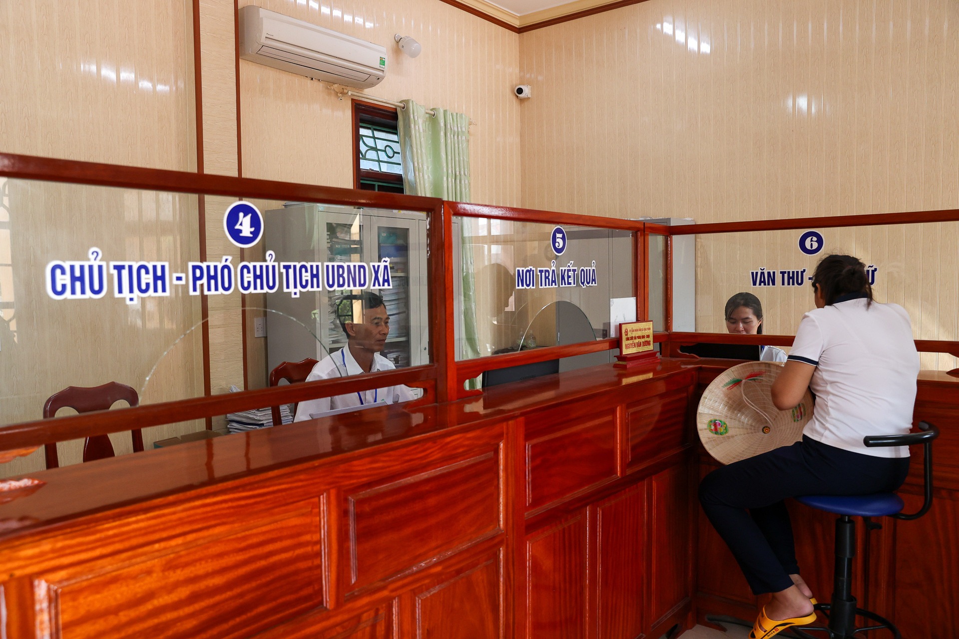 ubnd-xa-giao-thinh-4391-9961.jpg?width=0&s=WacZWjMHjLqy9cHb9XP7aQ