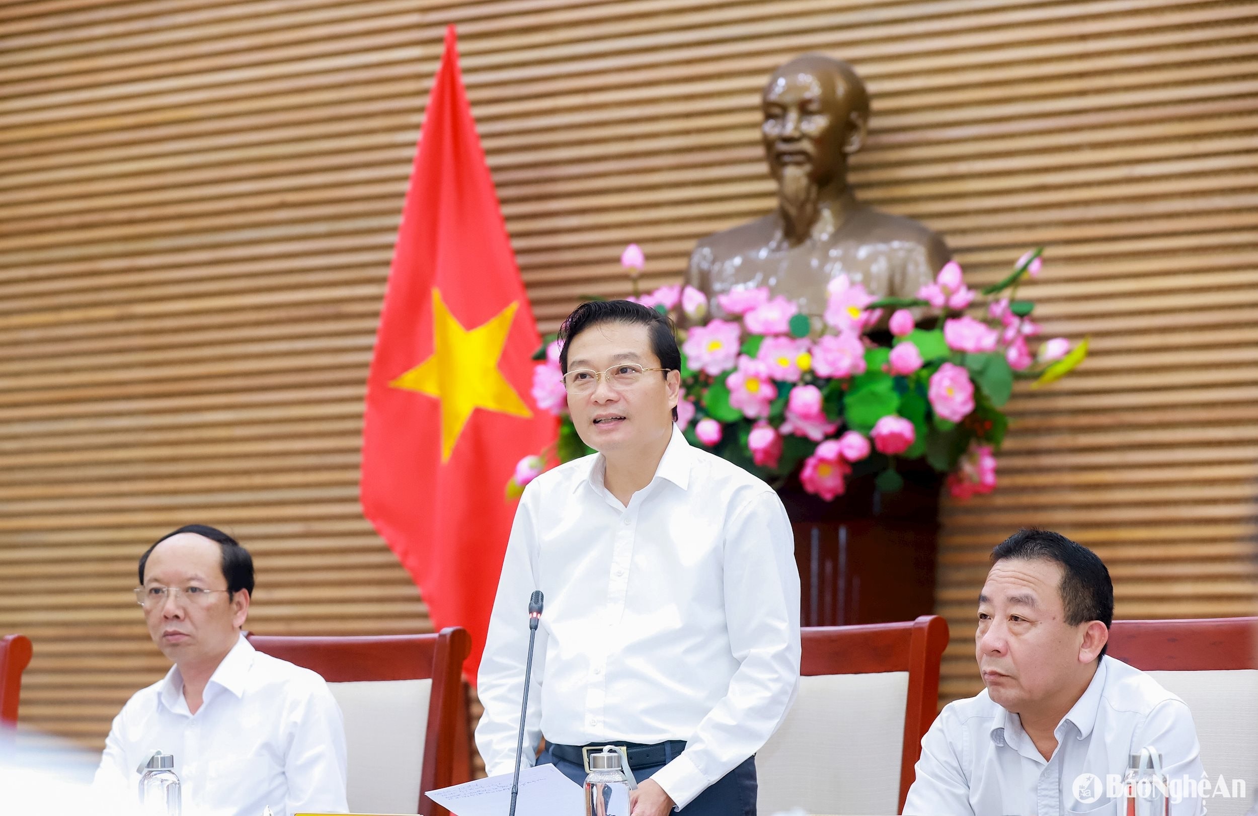 bna_le-hong-vinh-chu-tich-tinh-nghe-an-2.jpg
