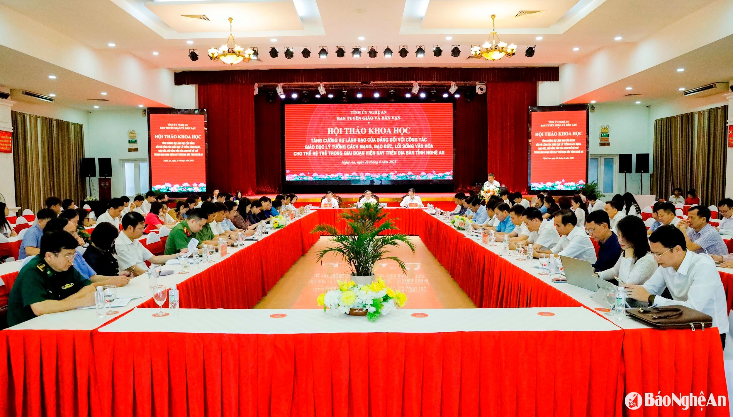 bna_-toan-canh.jpg