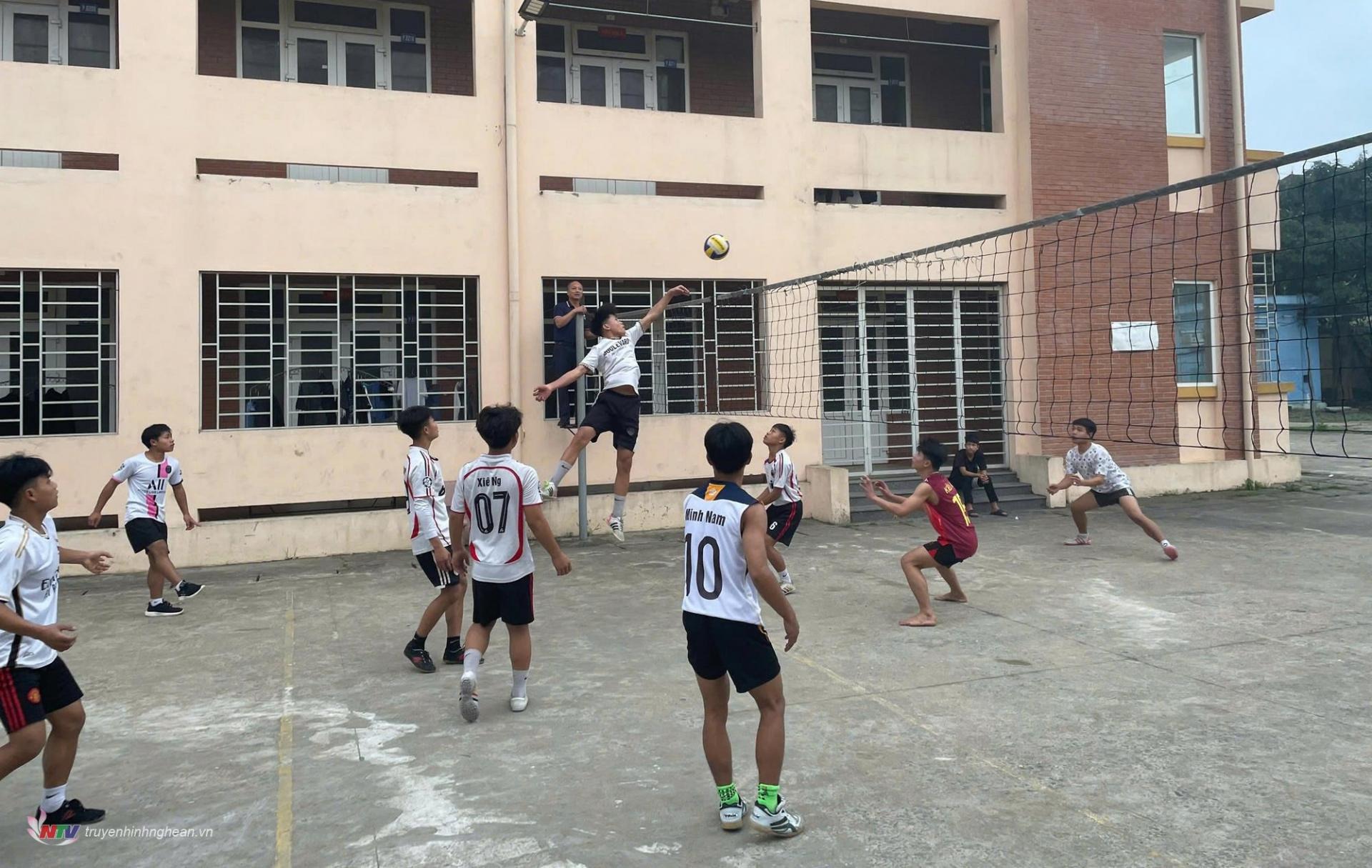 bd_20250402215942.jpg