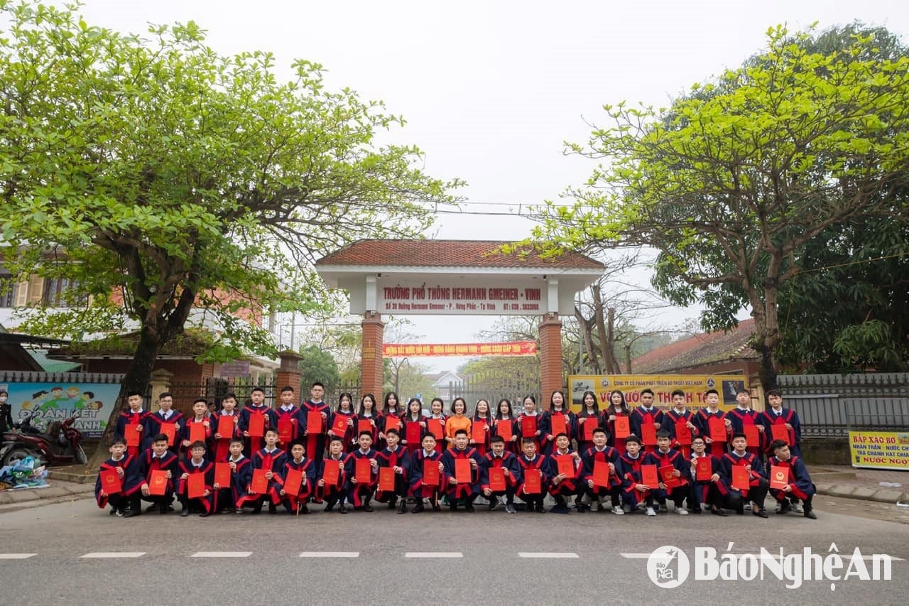 bna_co-giao-van-anh.jpeg