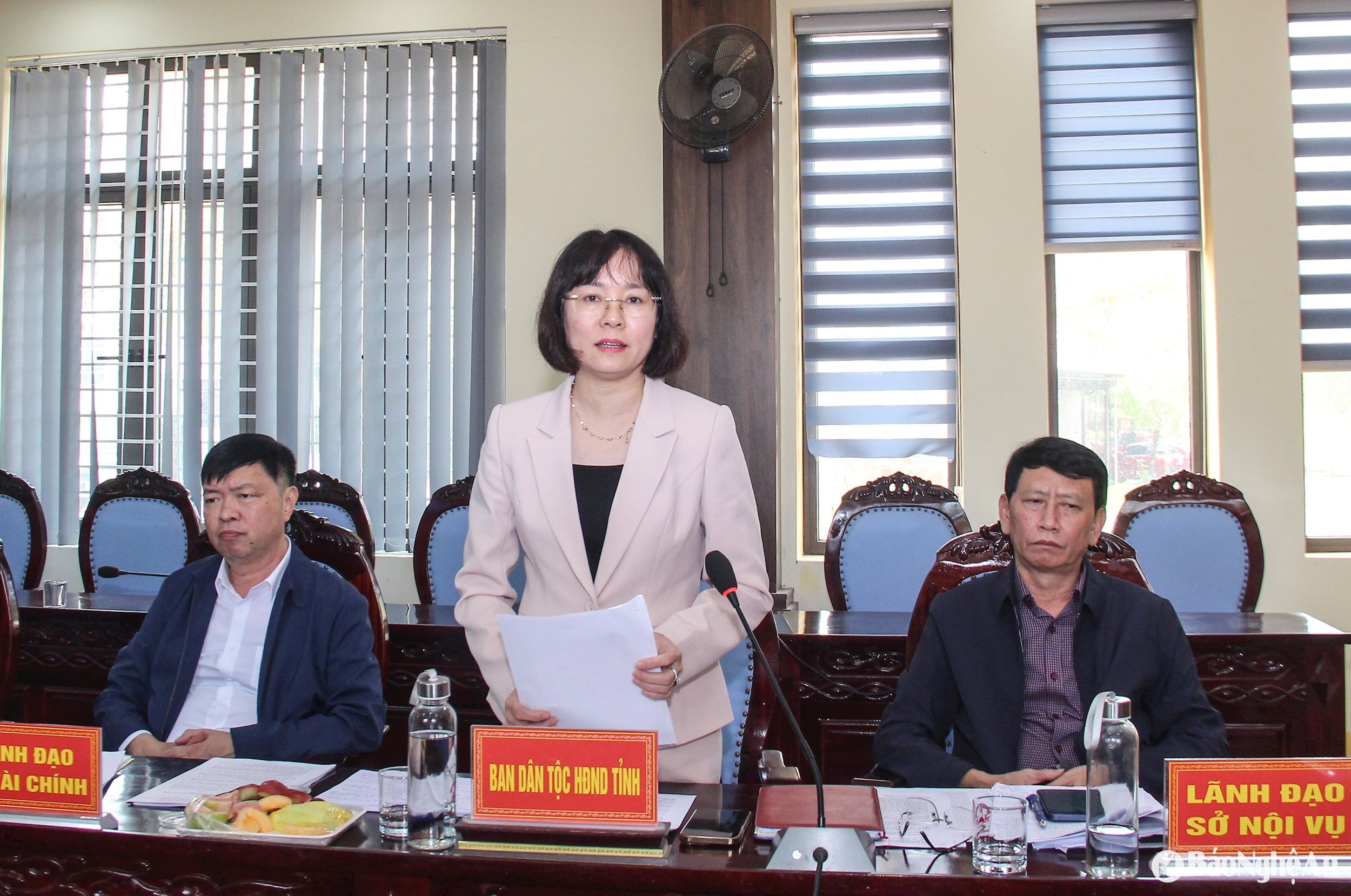 bna_-dong-chi-que-thi-tram-ngoc-pho-truong-.jpg