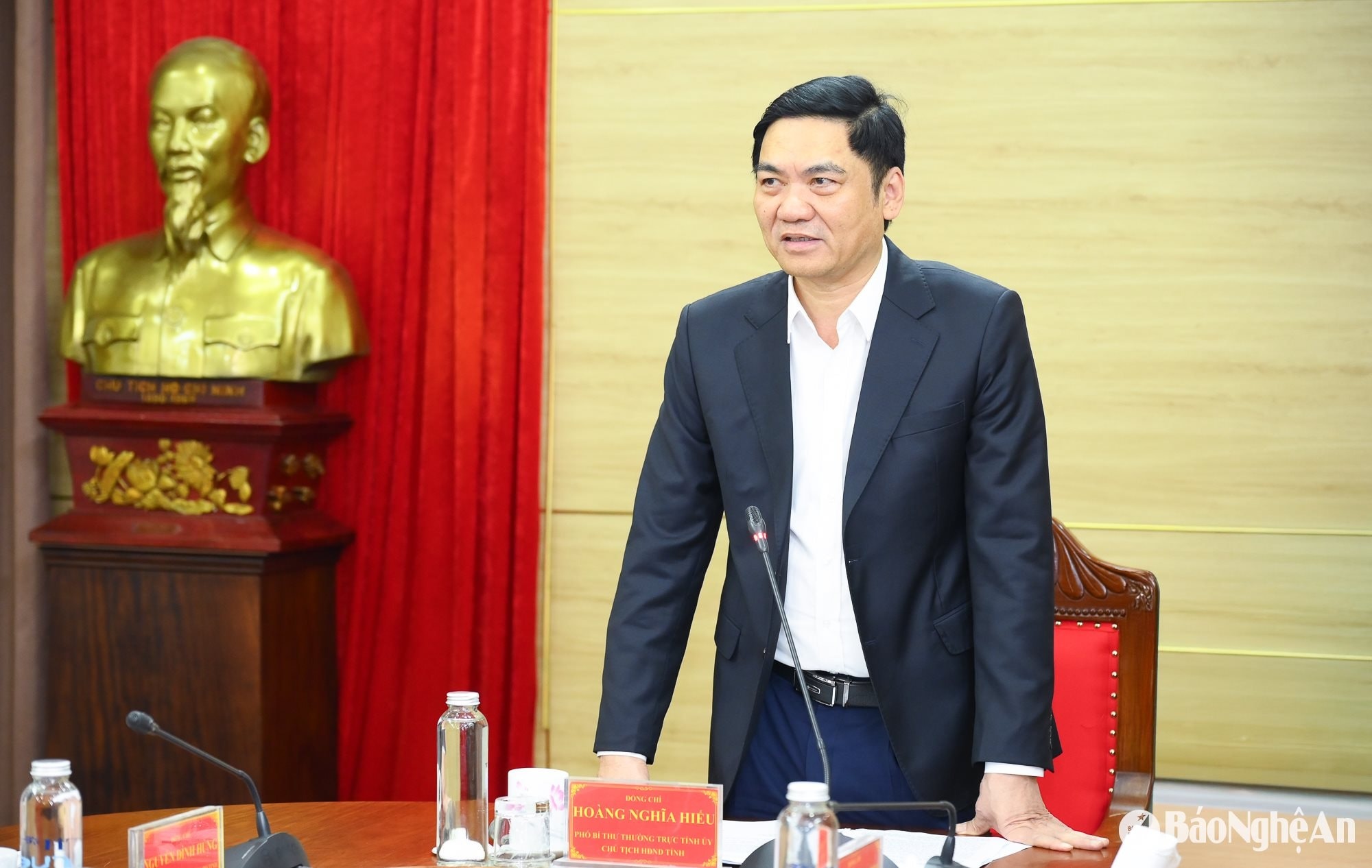 bna_hoi-thao-chong-lang-phi-7.jpg