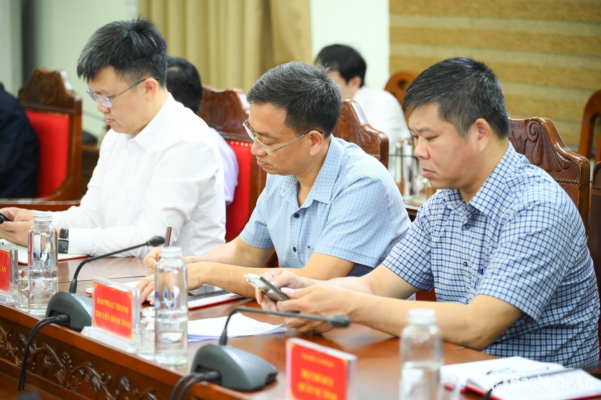 bna_hoi-thao-chong-lang-phi-8.jpg