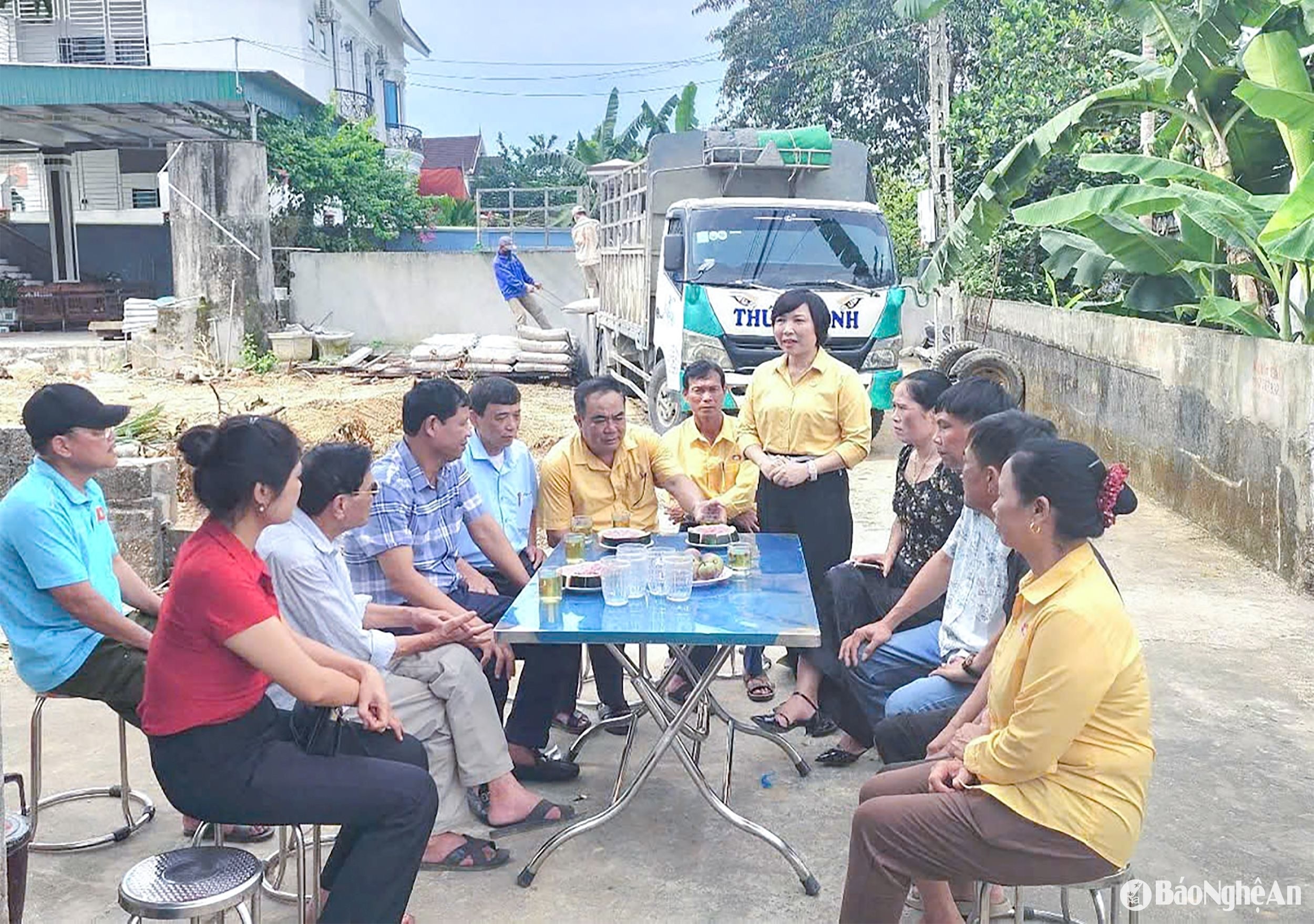 bna_-uy-ban-mttq-huyen-do-luong-va-cac-luc-luong-to-chuc-le-khoi-cong-lam-nha-o-cho-nguoi-ngheo.jpg