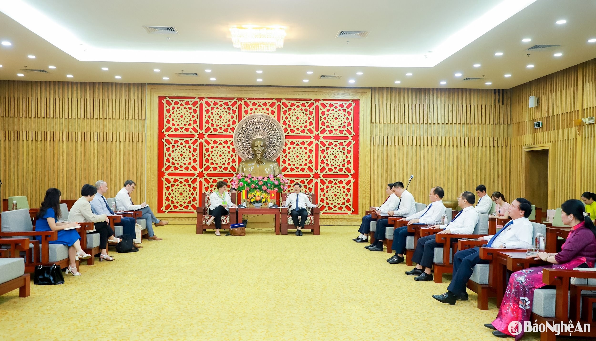 bna_le-hong-vinh-2.jpg