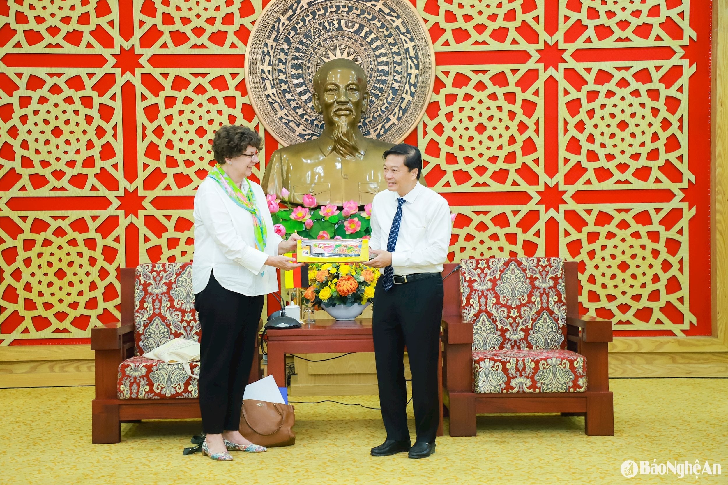 bna_le-hong-vinh-5.jpg