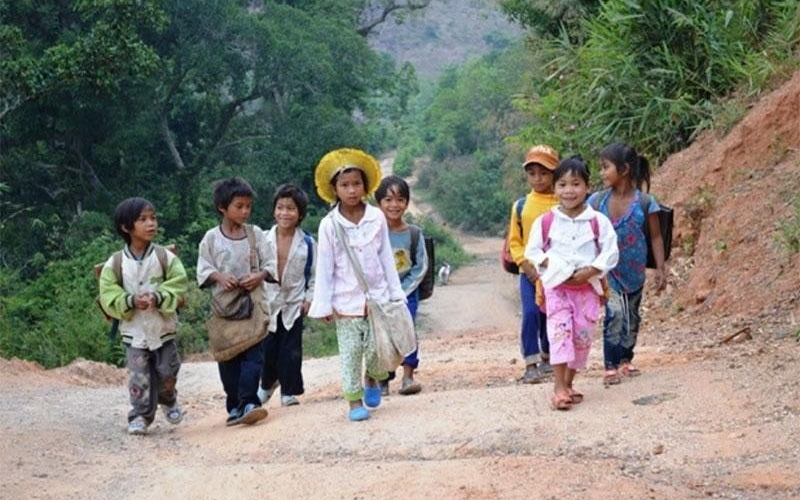 Sửa đổi, bổ sung chính sách hỗ trợ học sinh và trường phổ thông ở xã, thôn đặc biệt khó khăn