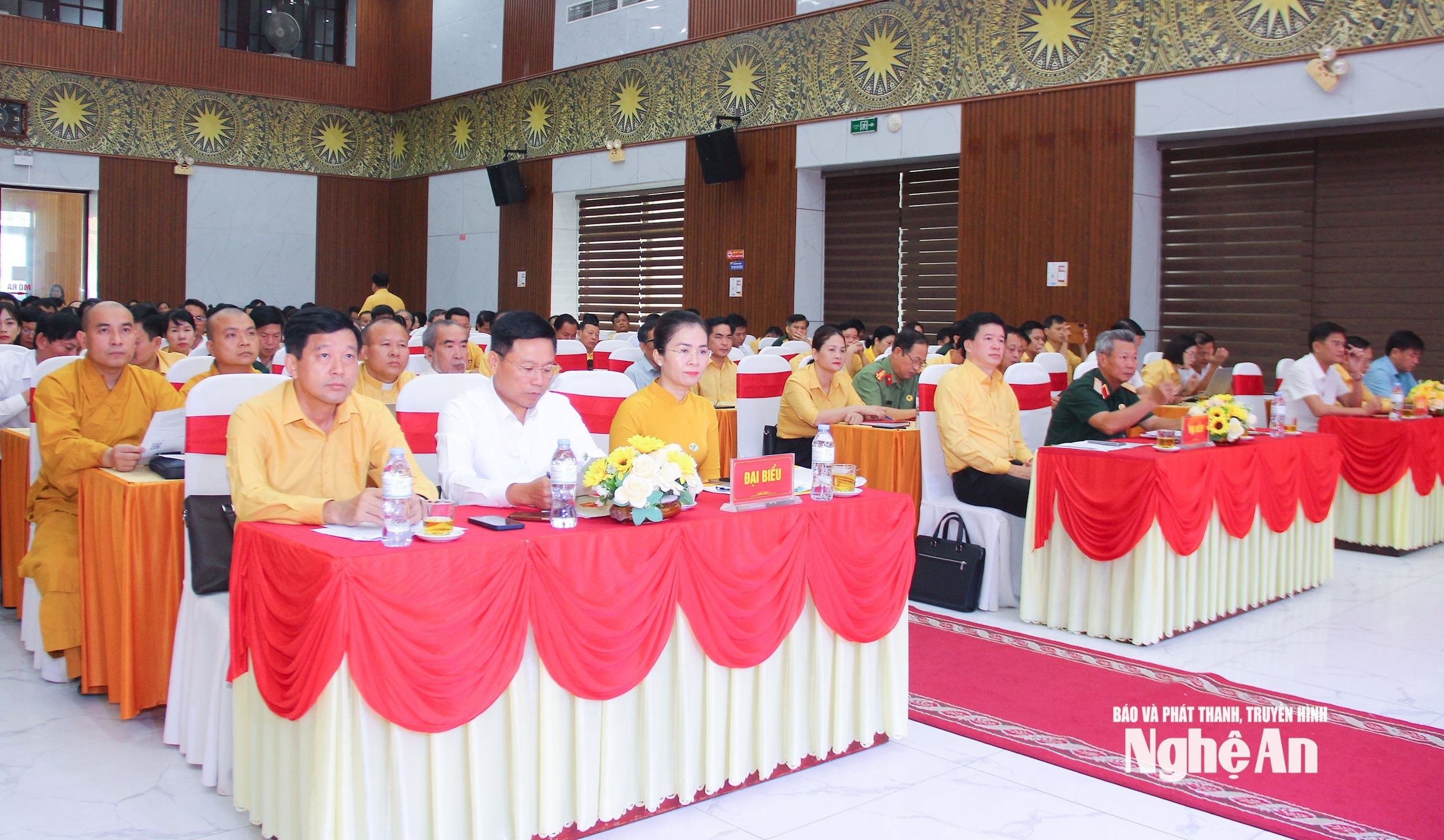 bna_-35(1).jpg