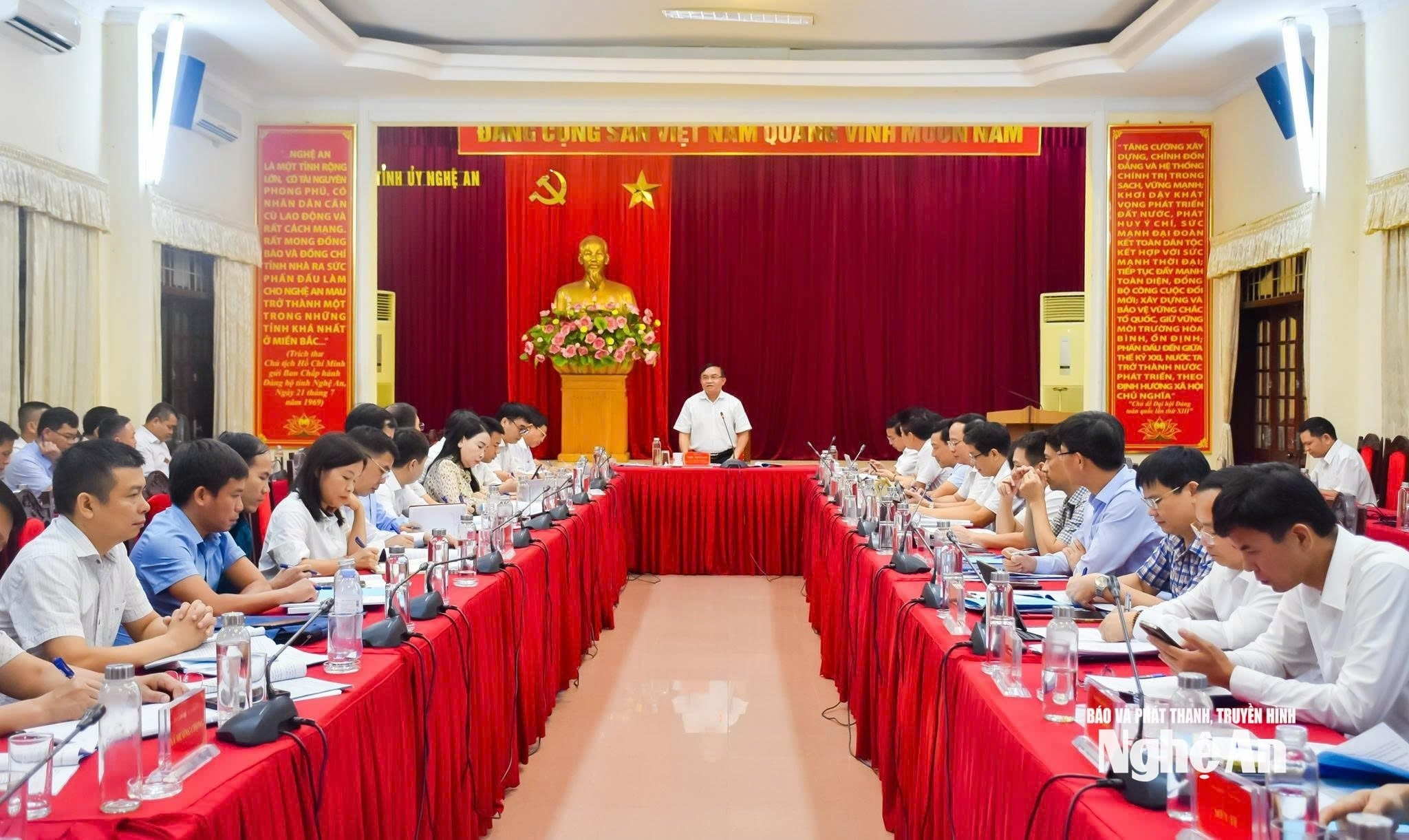 bna_-toan-canh.jpg
